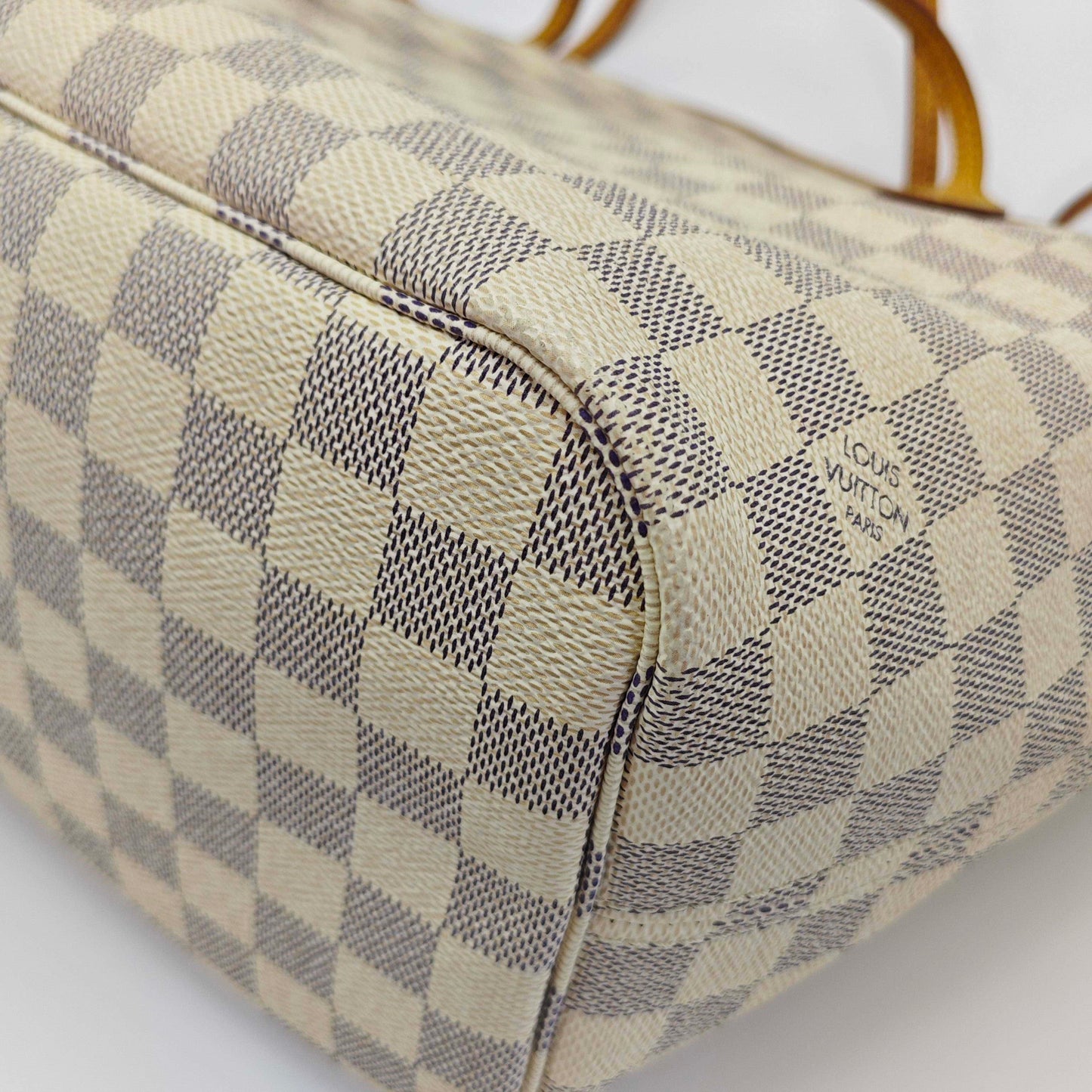 Louis Vuitton - Neverfull MM - Canvas - White - (Medium)