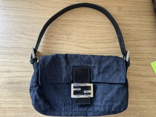 Fendi - Baguette - Cloth and Leather - Black - (small)