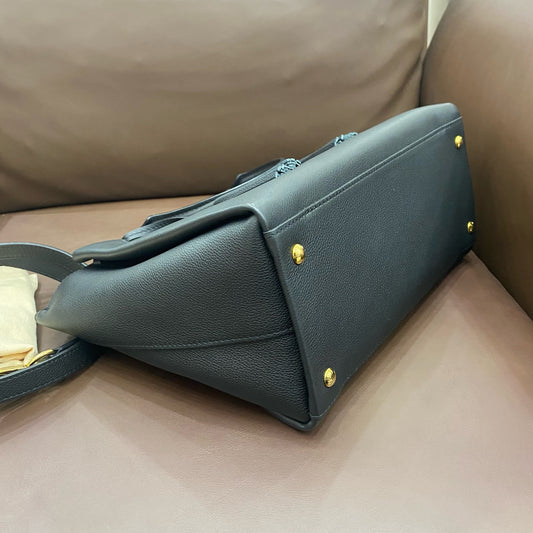 Louis Vuitton - Lockmeto - Leather - Black - (medium)