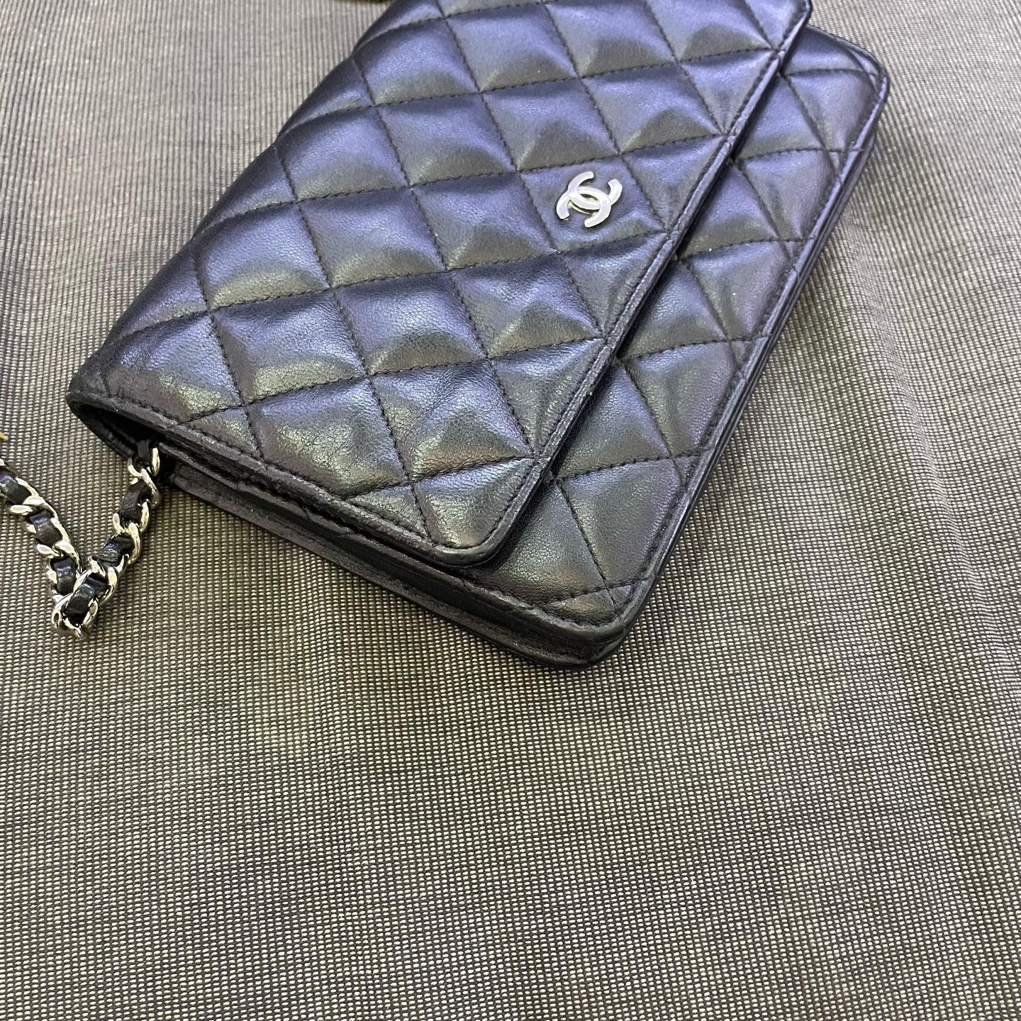 Chanel - Wallet on Chain (WOC) - Lambskin leather - Black - (mini)