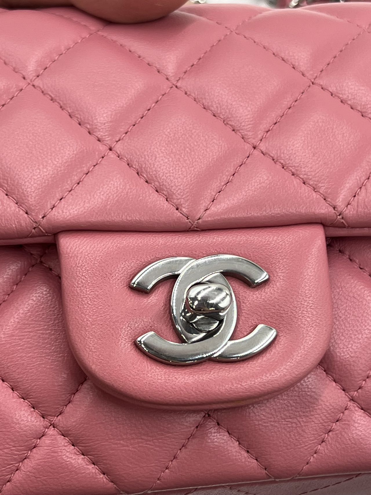 Chanel - Classic Flap (Rectangular Mini) - Lambskin leather - Pink - (mini)