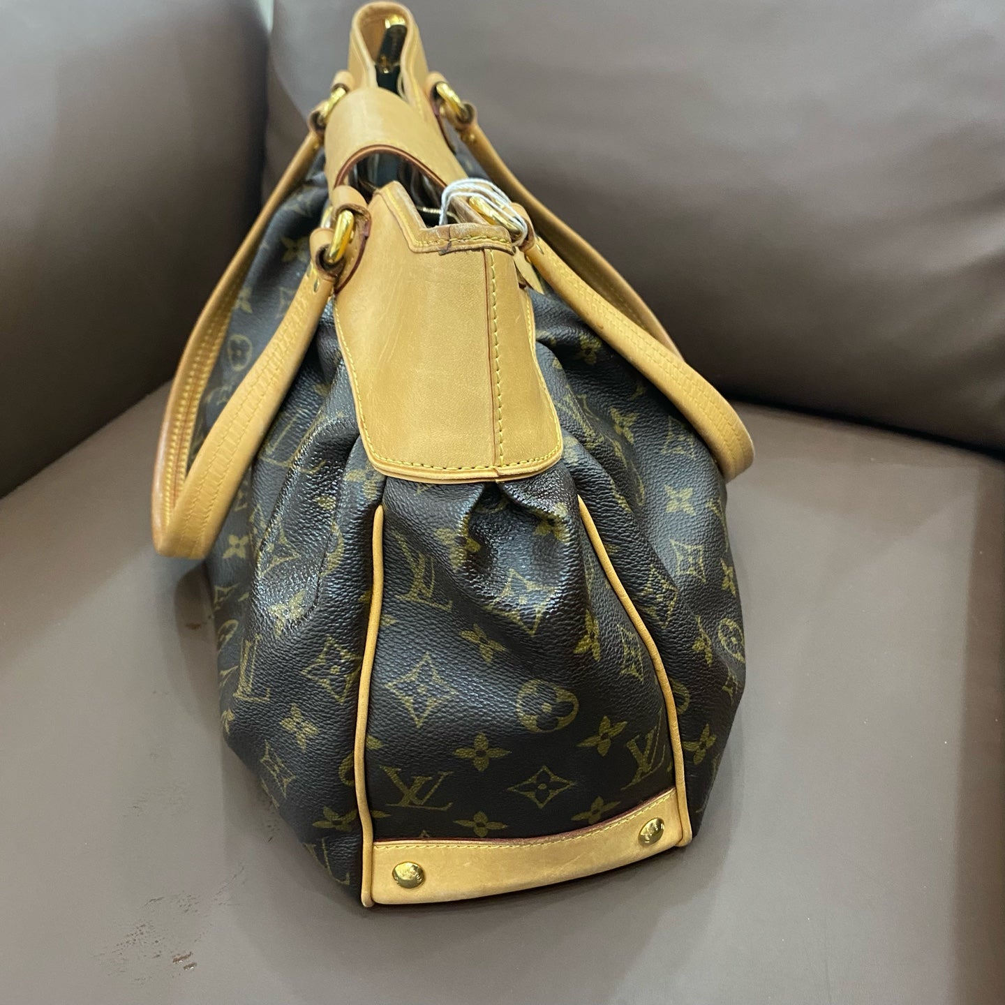 Louis Vuitton - Boétie MM - Monogram canvas with Vachetta leather trim - Brown - (medium)