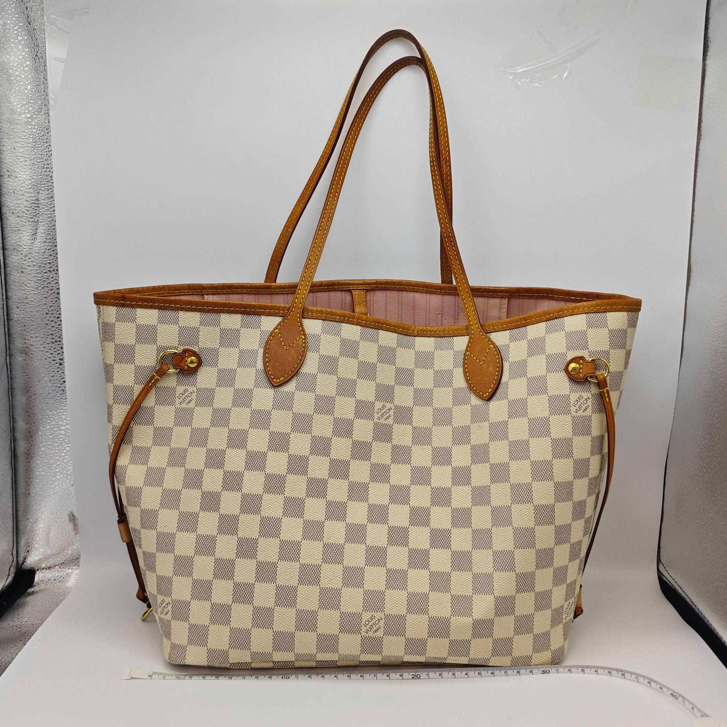 Louis Vuitton - Neverfull MM - Canvas - White - (Medium)
