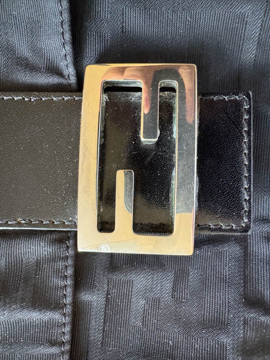 Fendi - Baguette - Cloth and Leather - Black - (small)