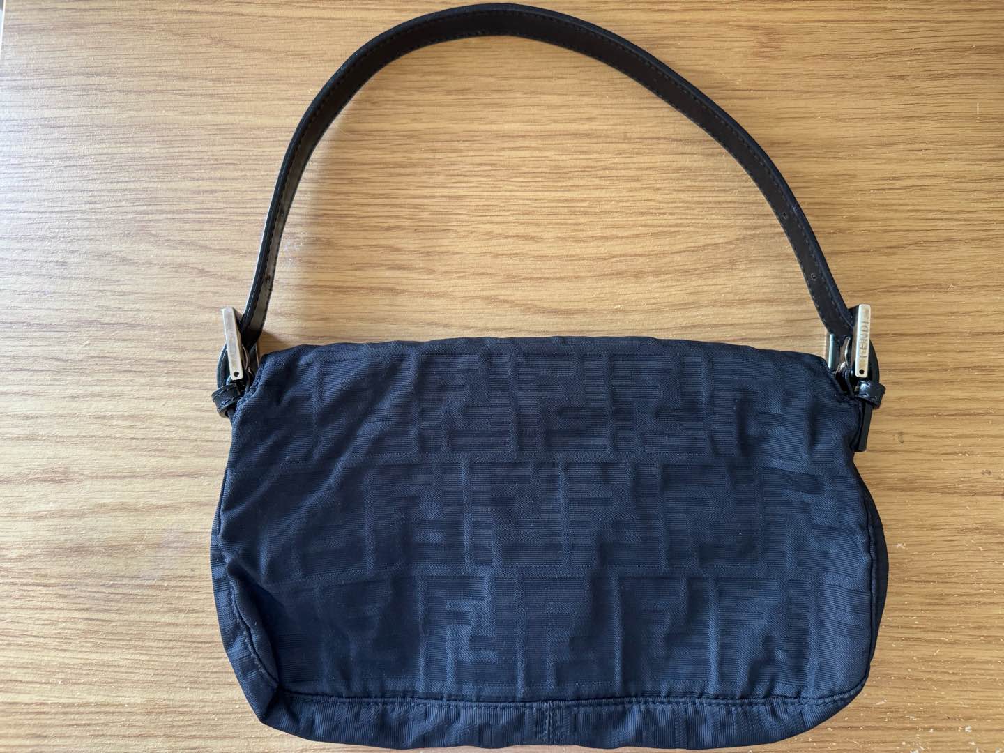 Fendi - Baguette - Cloth and Leather - Black - (small)