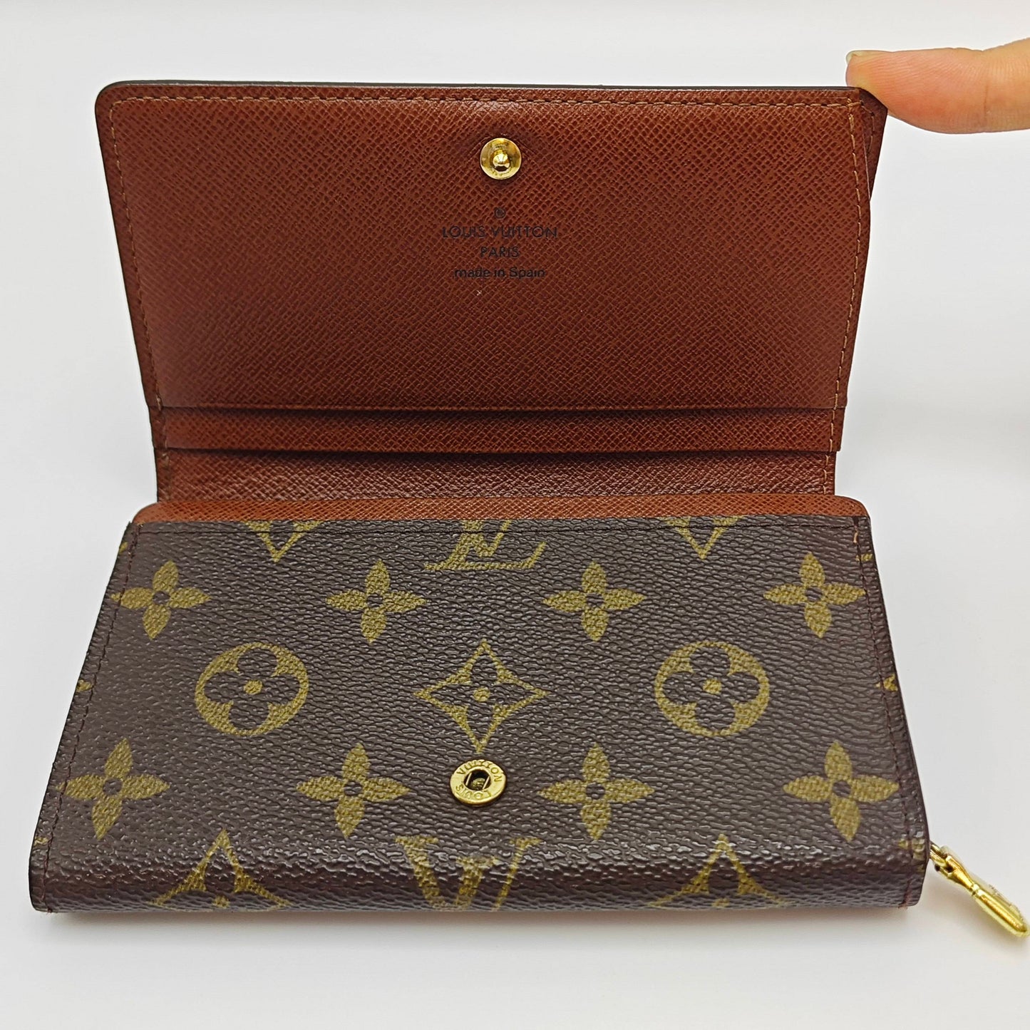 Louis Vuitton - Monogram Folding Wallet - Monogram coated canvas with leather lining - Brown - (Small)