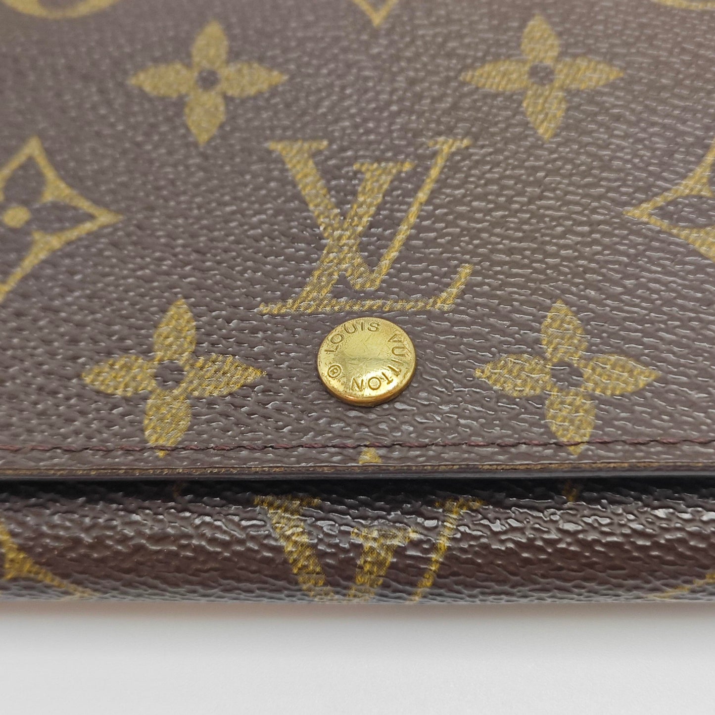 Louis Vuitton - Monogram Folding Wallet - Monogram coated canvas with leather lining - Brown - (Small)