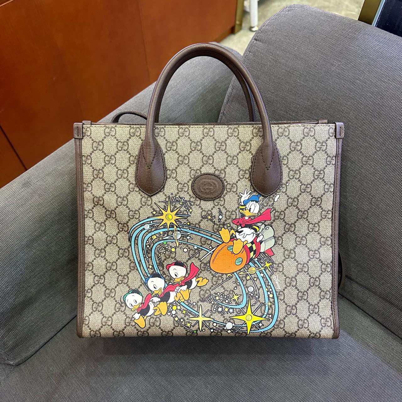 Gucci - Disney Donald Duck Print Tote - GG Supreme coated canvas with leather trim - Brown - (Medium)