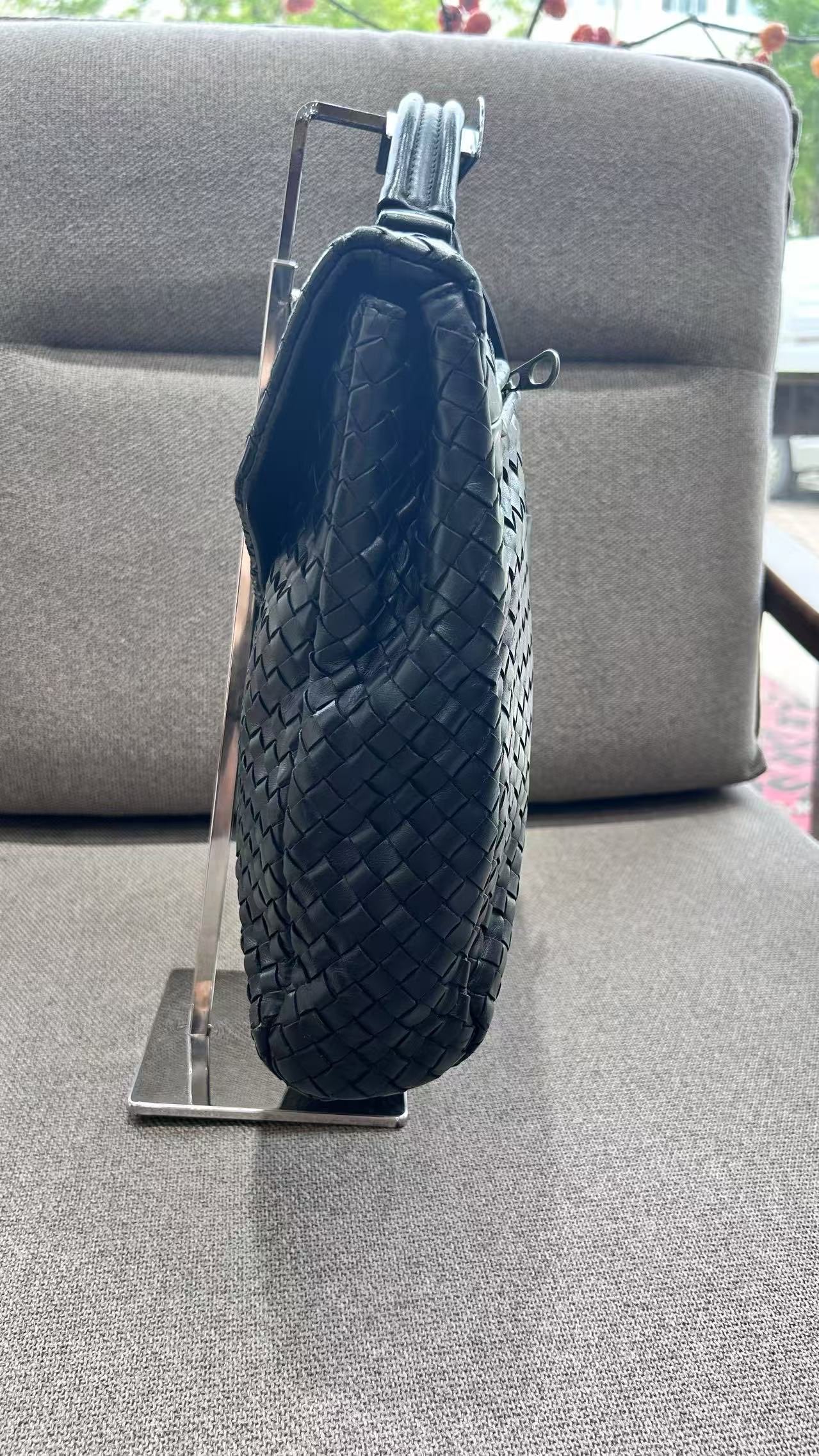 Bottega Veneta - Intrecciato Briefcase - Leather - Black - (Medium)