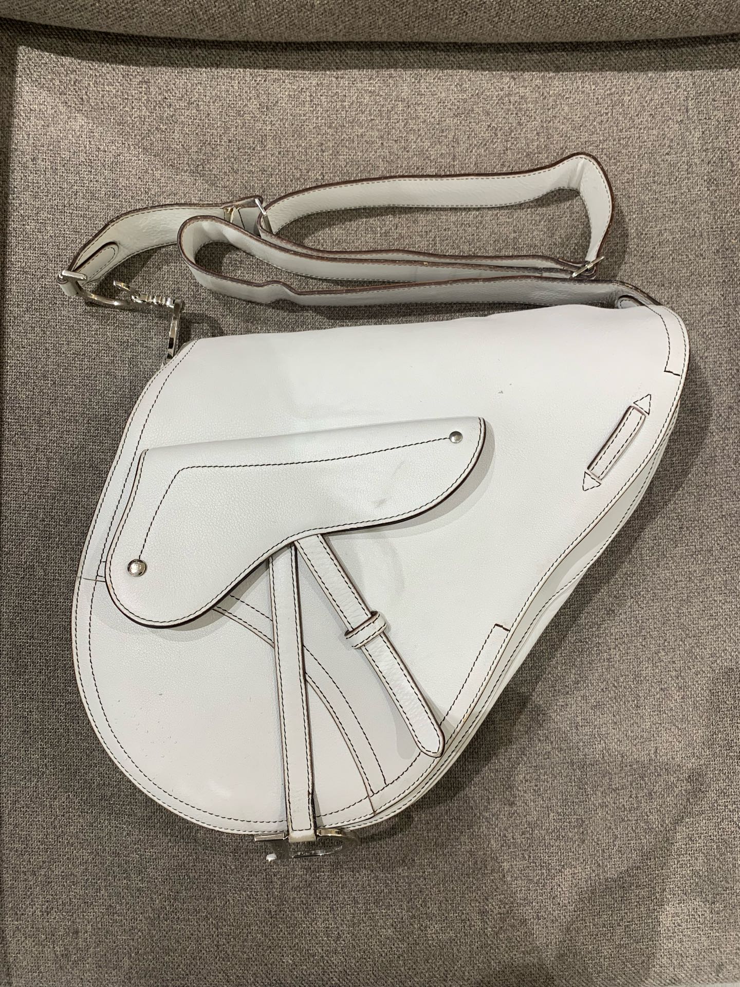 Dior - Saddle Bag - Grained calfskin leather - White - (medium)