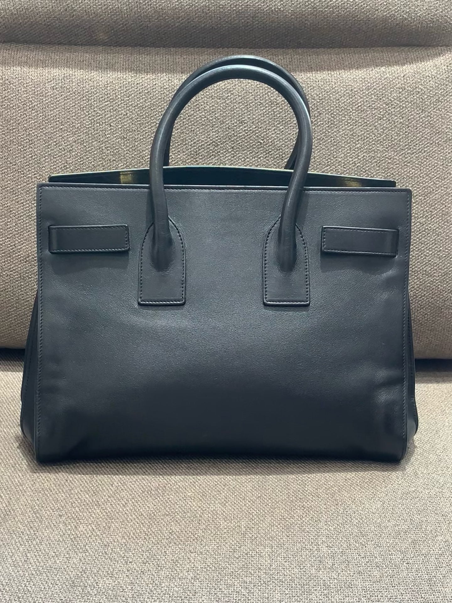 Saint Laurent - Sac de Jour - Leather - Black - (medium)