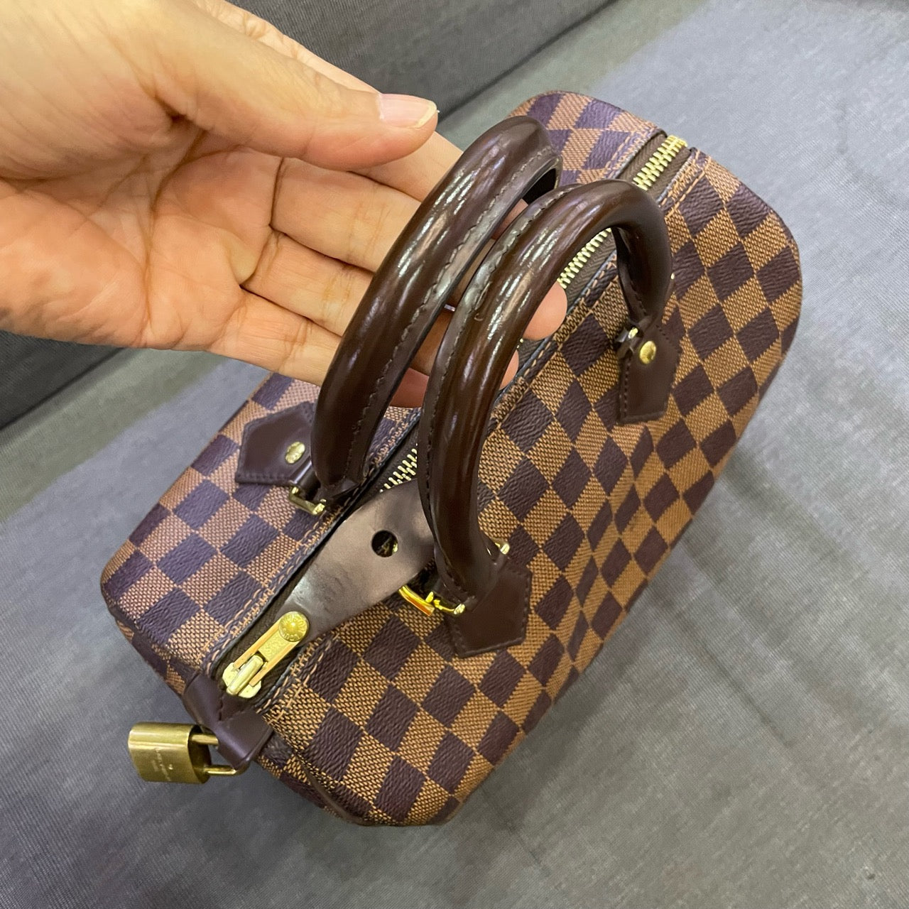 Louis Vuitton - Speedy 25 - Damier Ebene coated canvas with leather trim - Brown - (Small)