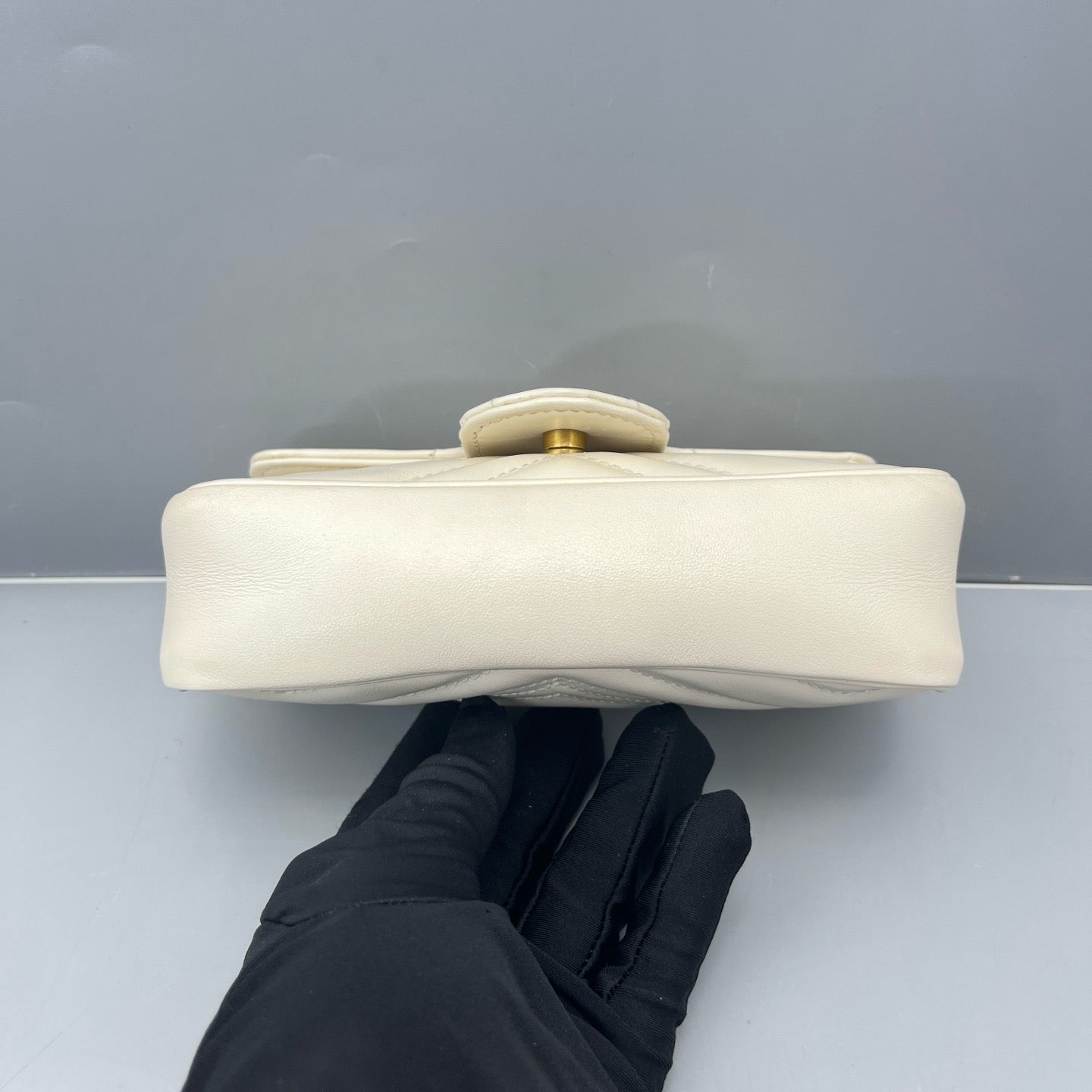 Gucci - Marmont Super Mini - Leather - White with Gold-Tone Hardware - (mini)