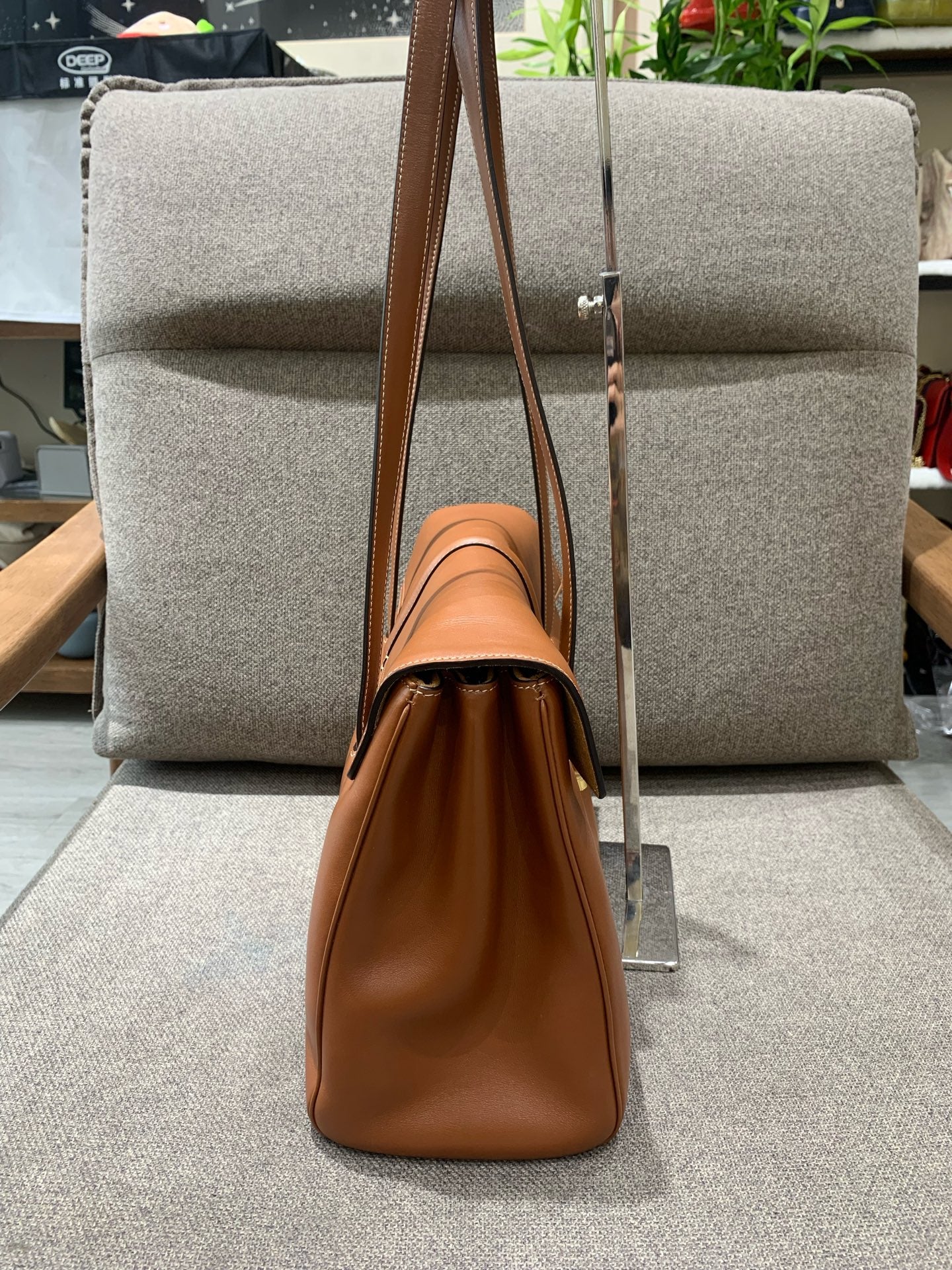 Celine - Soft16 - Leather - Brown - (medium)