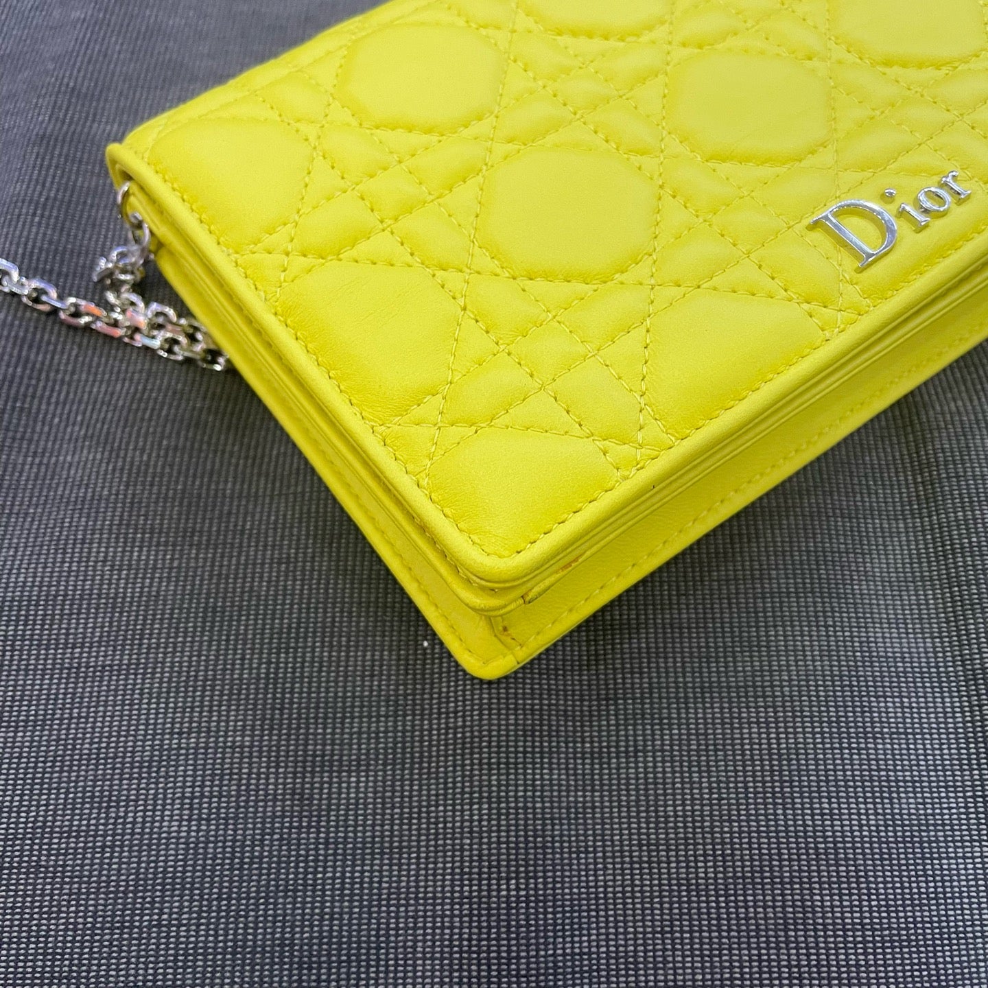 Dior - Lady Dior Wallet on Chain - Lambskin leather - Yellow - (mini)