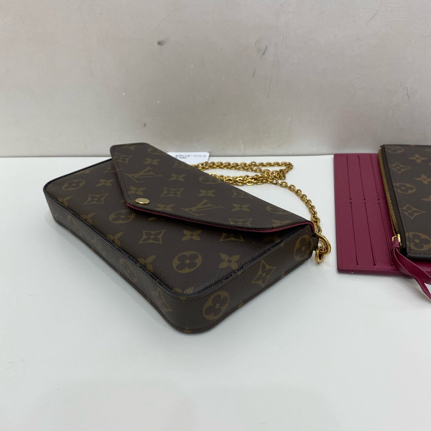 Louis Vuitton - Pochette Félicie - Monogram coated canvas with leather trim and textile lining - Brown - (Mini)