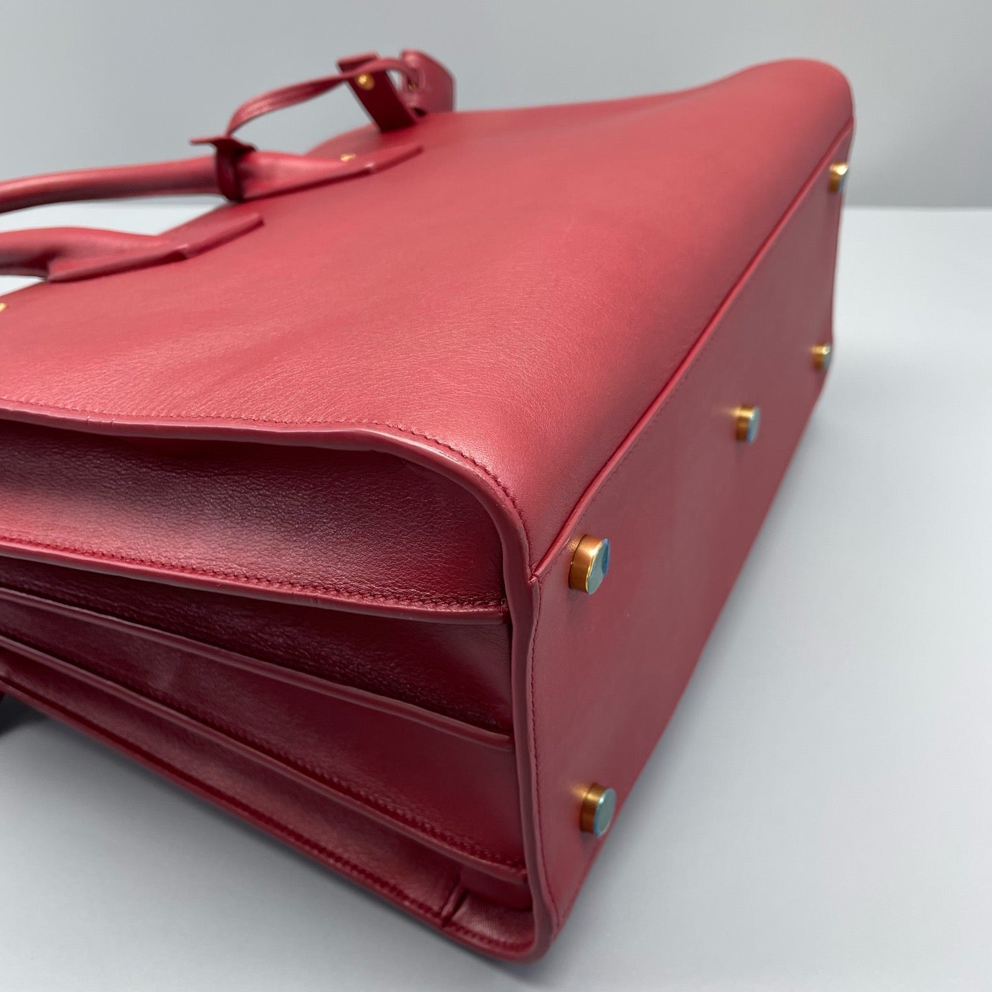 Saint Laurent - Sac de Jour Tote Bag - Leather - Burgundy - (medium)