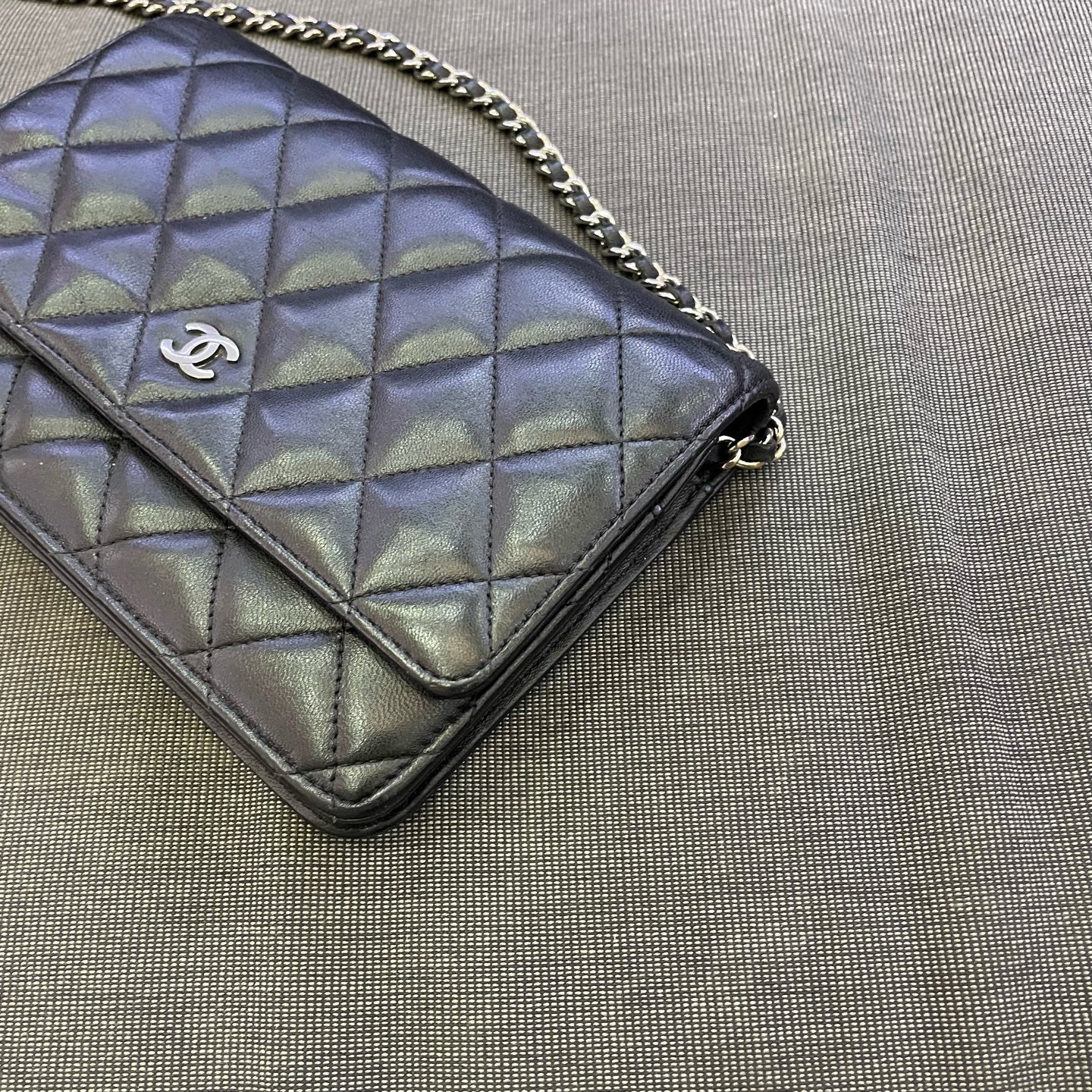 Chanel - Wallet on Chain (WOC) - Lambskin leather - Black - (mini)