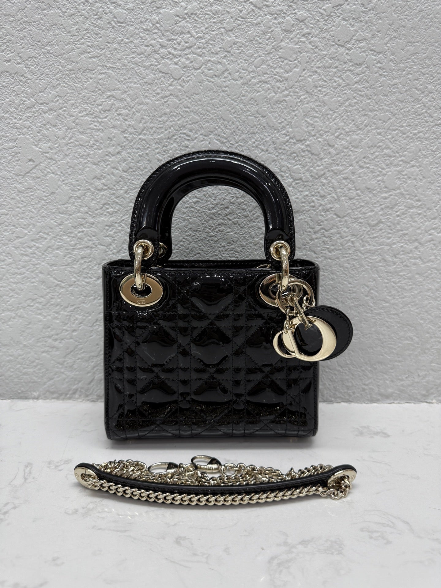 Dior - Lady Dior Mini - Patent leather - Black - (mini)