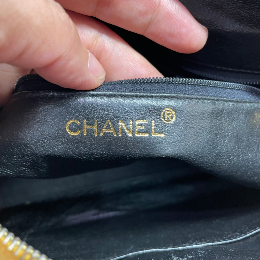 Chanel - Vintage Camera Bag - Pebbled leather - Beige - (medium)