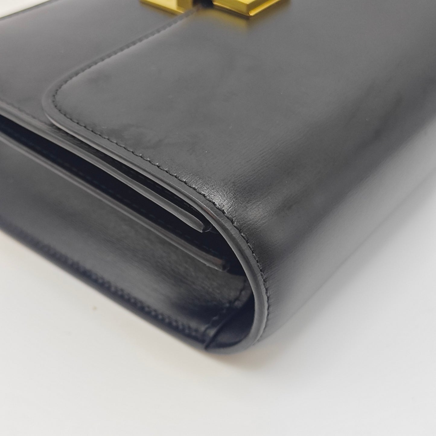 Celine - Teen Box Bag - Smooth calfskin leather - Black with Gold-Tone Hardware - (mini)