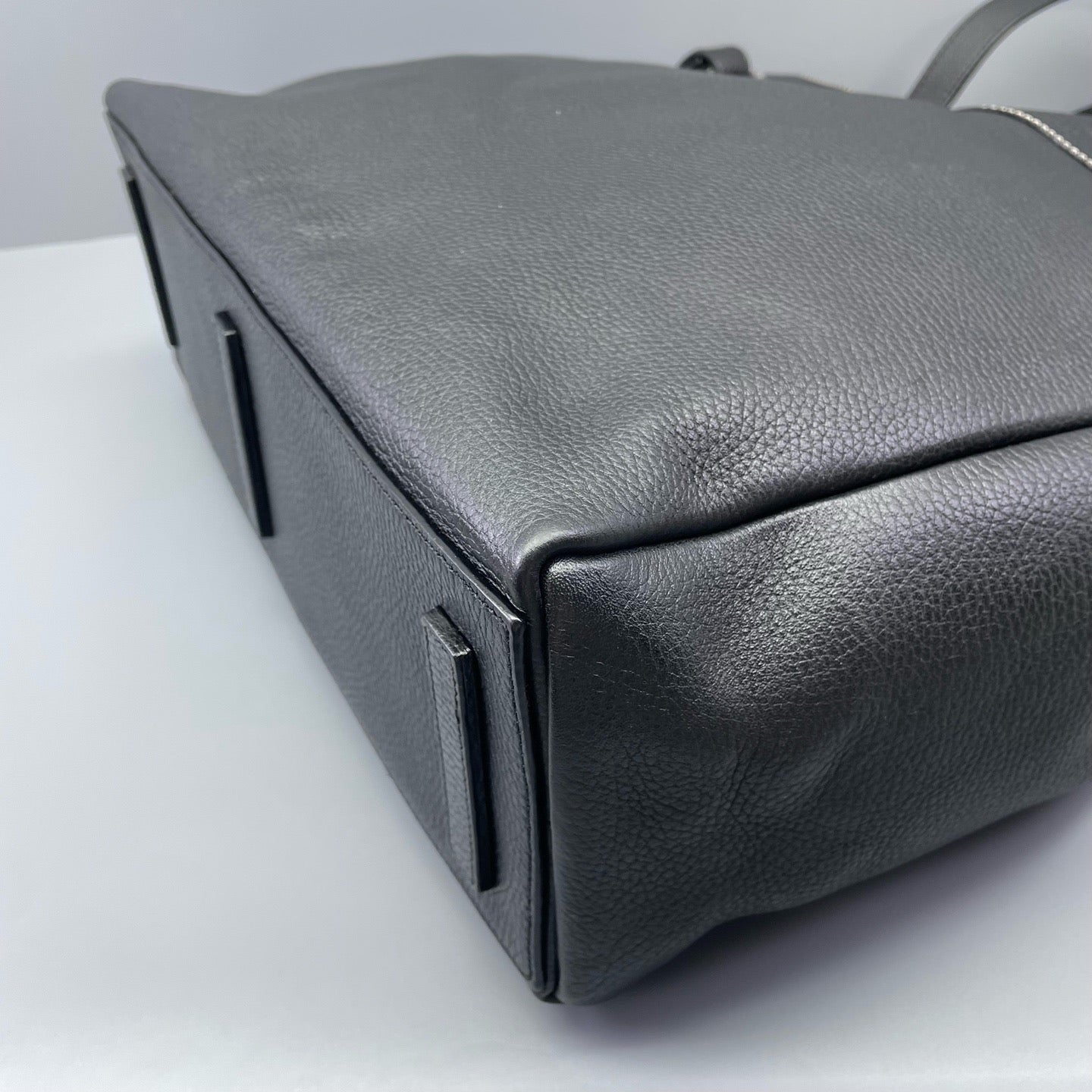 Loewe - Tote Shoulder Bag L6753 - Grained leather - Black - (Large)