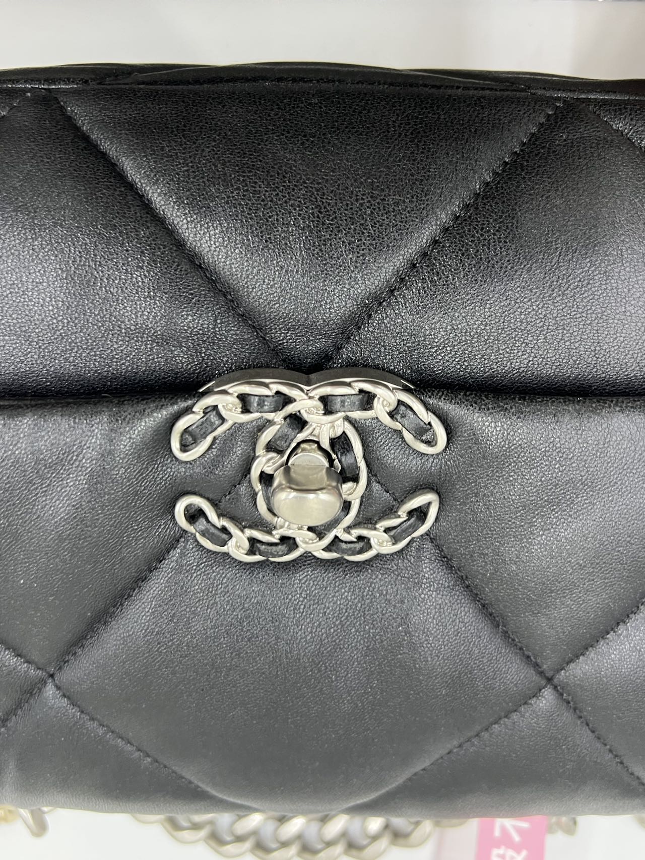 Chanel - 19 Bag - Leather - Black - (mini)
