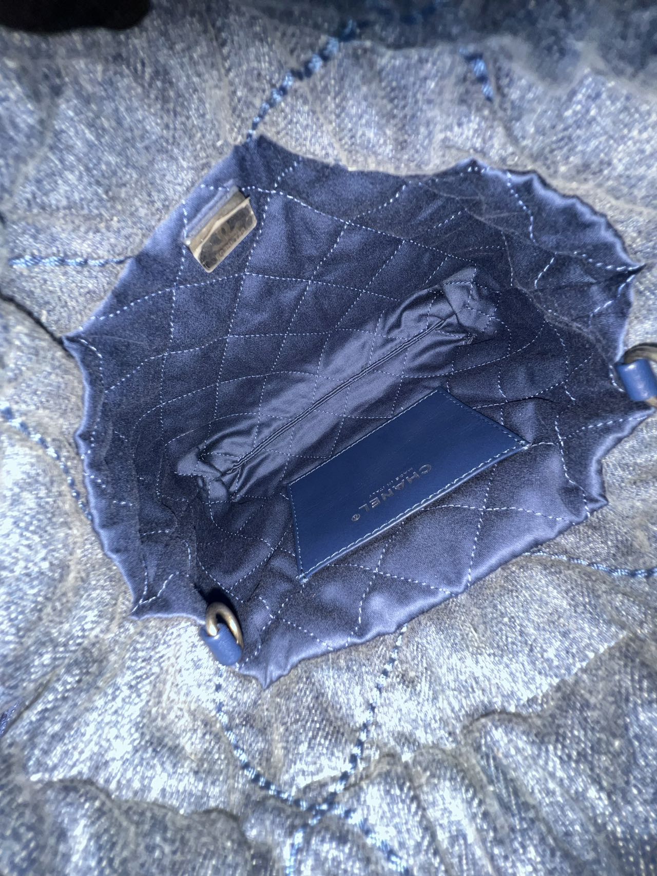 Chanel - Chanel 22 Mini Bag Pearl Denim - Denim - Jeans - Blue - (mini)