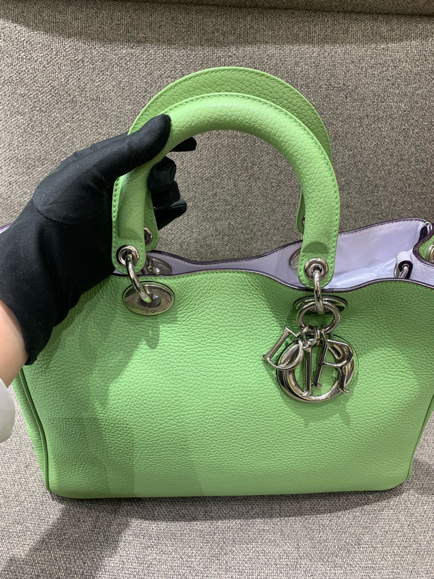 Dior - Diorama Top Handle Bag - Pebbled leather - Green - (Small)