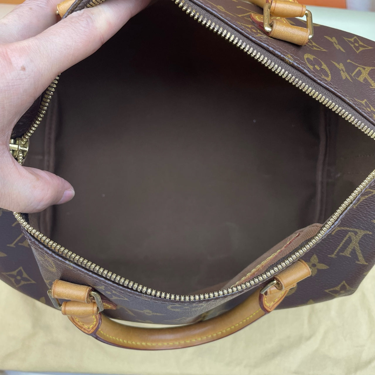Louis Vuitton - Speedy Bandoulière 30 - Monogram Canvas and Vachetta leather - Brown - (medium)