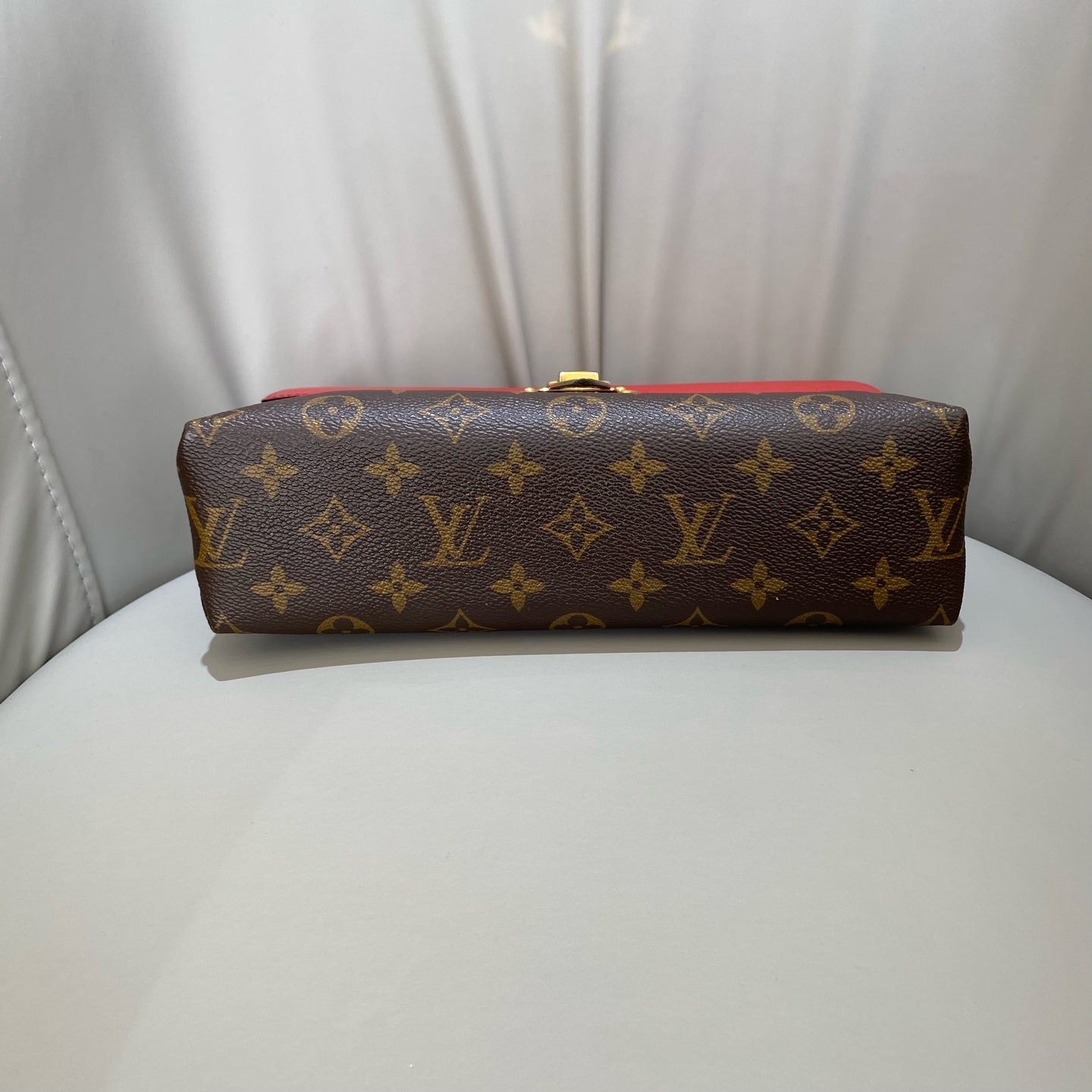 Louis Vuitton - Monogram Bicolor Flap Bag - Monogram coated canvas with grained leather trim - Brown and Red - (Small)
