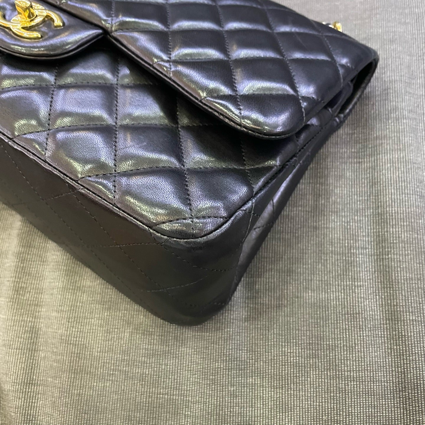 Chanel - Classic Flap Jumbo - Lambskin leather - Black - (large)