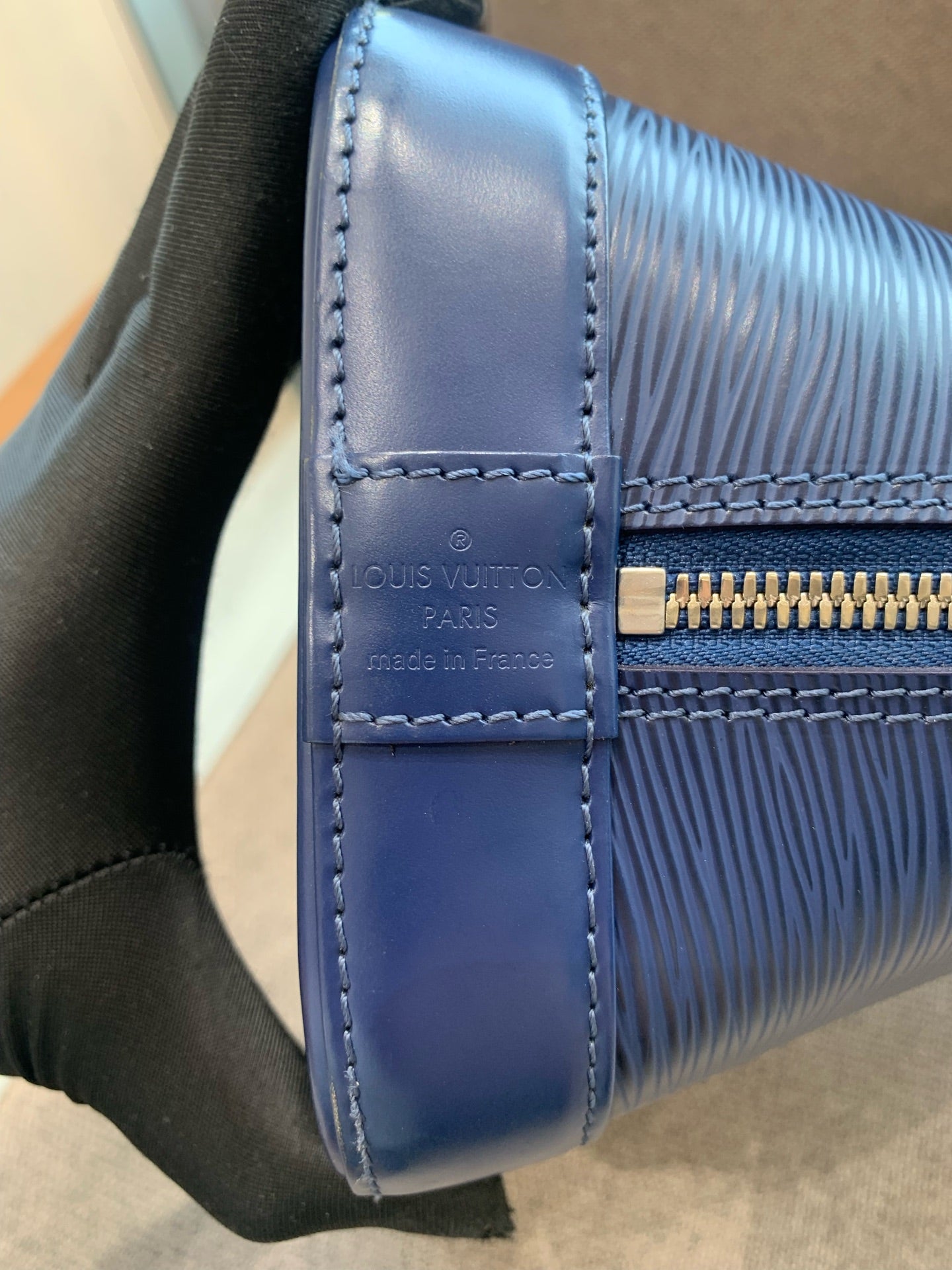 Louis Vuitton - Alma PM - Epi leather - Blue - (medium)