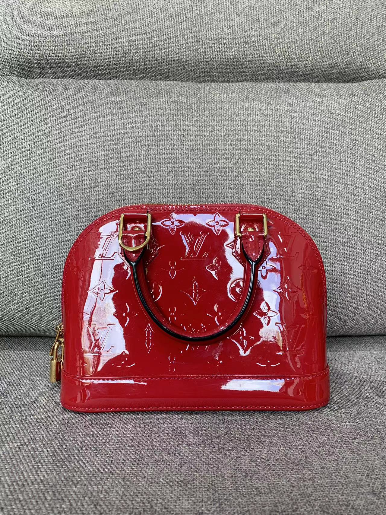 Louis Vuitton - Alma BB - Patent leather - Red - (Mini)