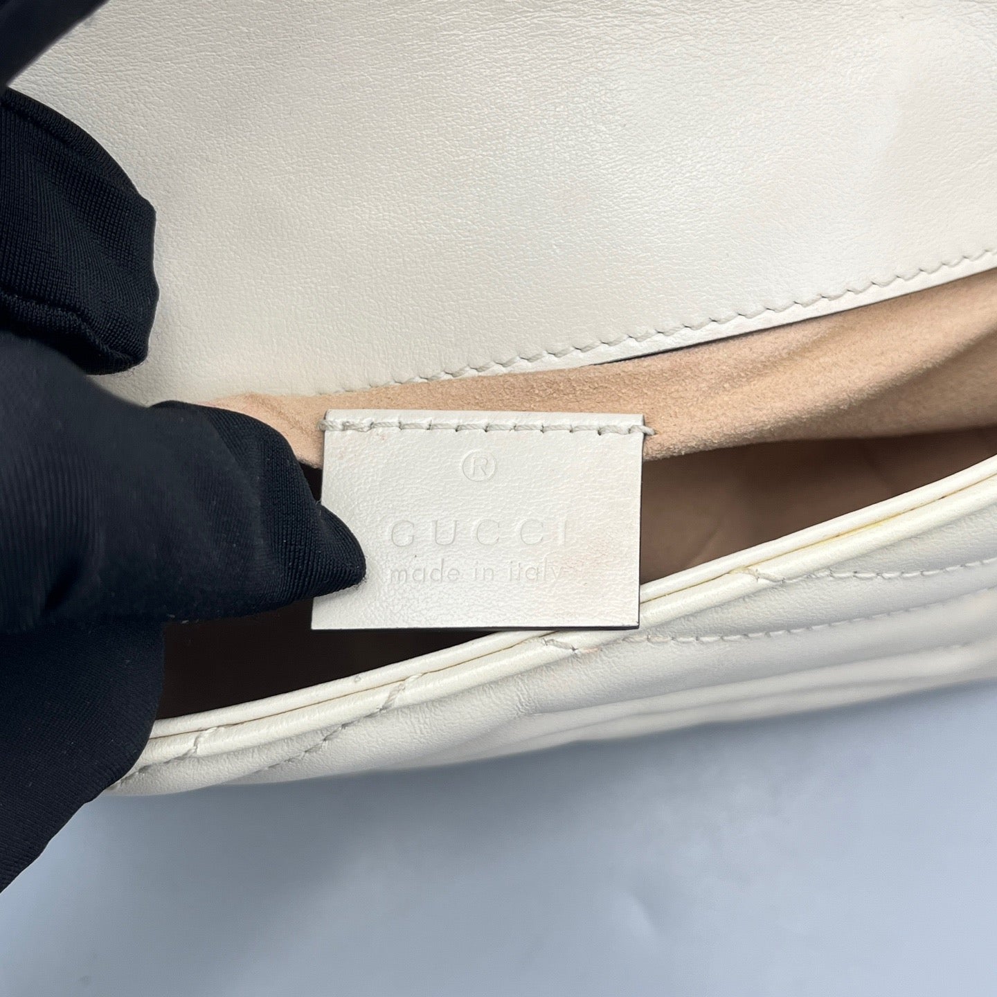 Gucci - Marmont Super Mini - Leather - White with Gold-Tone Hardware - (mini)