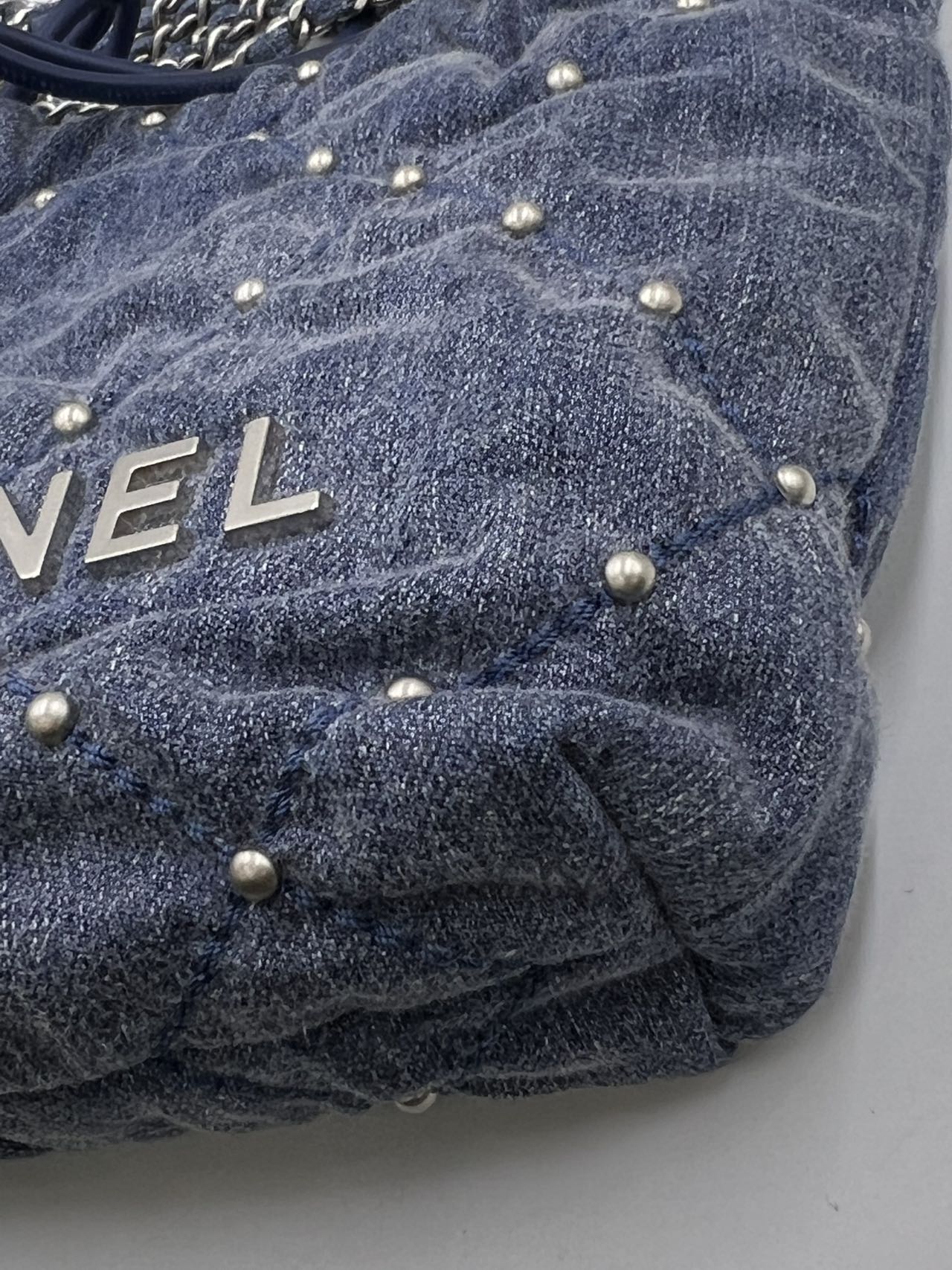 Chanel - Chanel 22 Mini Bag Pearl Denim - Denim - Jeans - Blue - (mini)