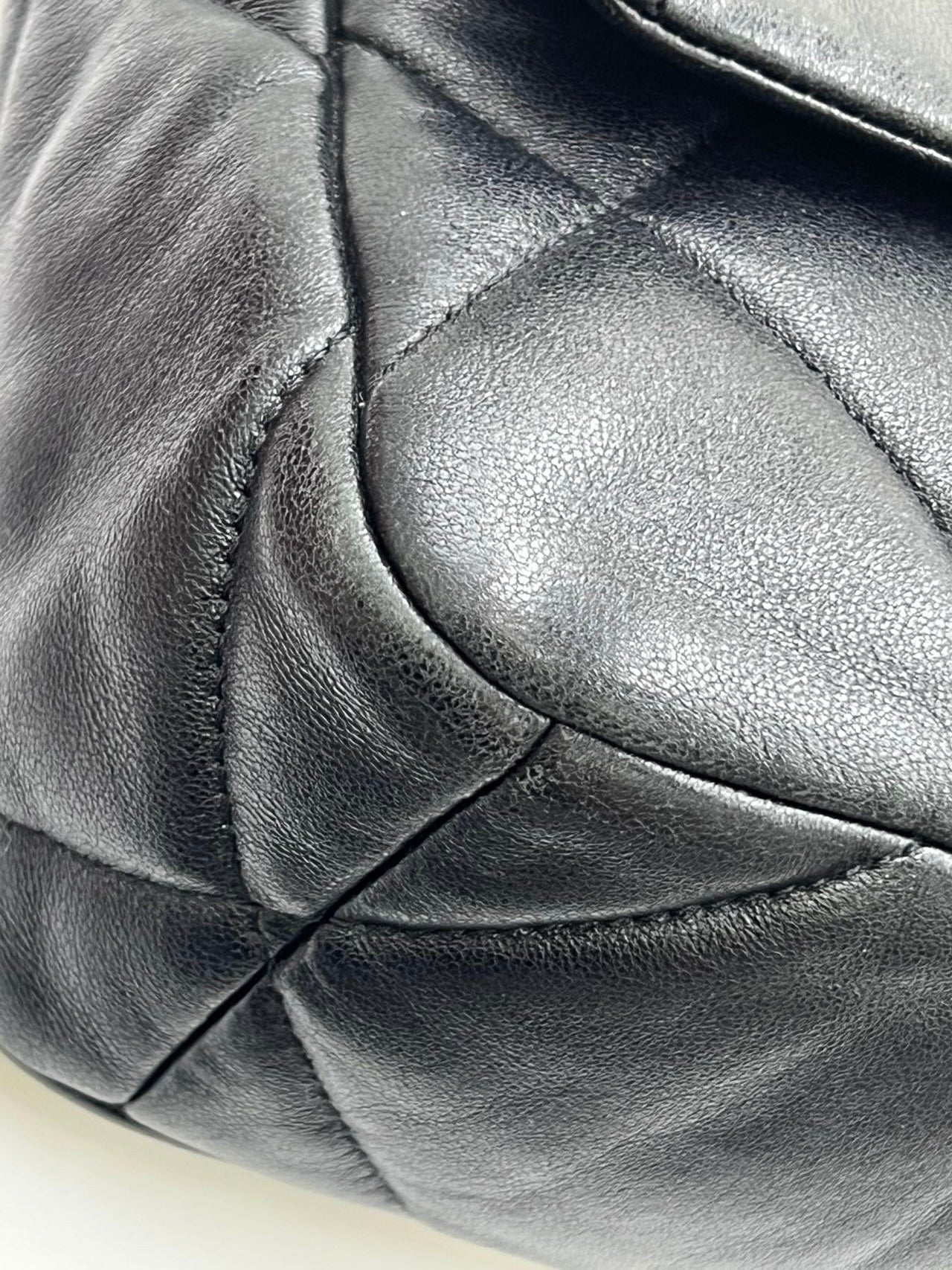 Chanel - 19 Bag - Leather - Black - (mini)