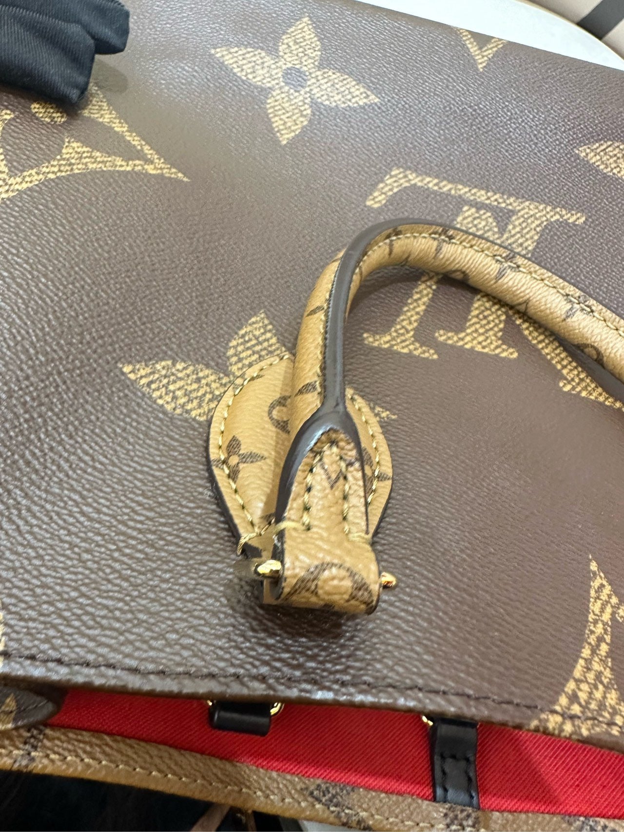 Louis Vuitton - ONTHEGO MM - Monogram Giant coated canvas with leather trim - Brown - (medium)