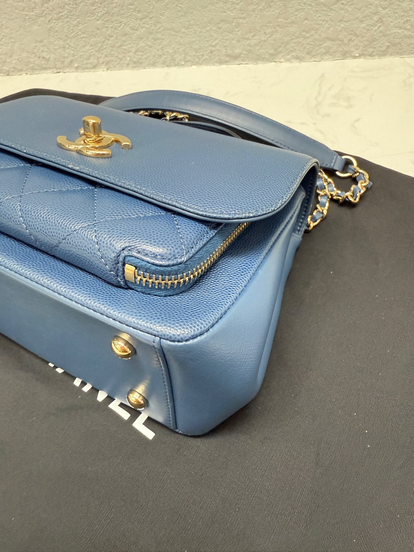 Chanel - Flap Bag with Top Handle - Caviar leather - Blue - (Small)