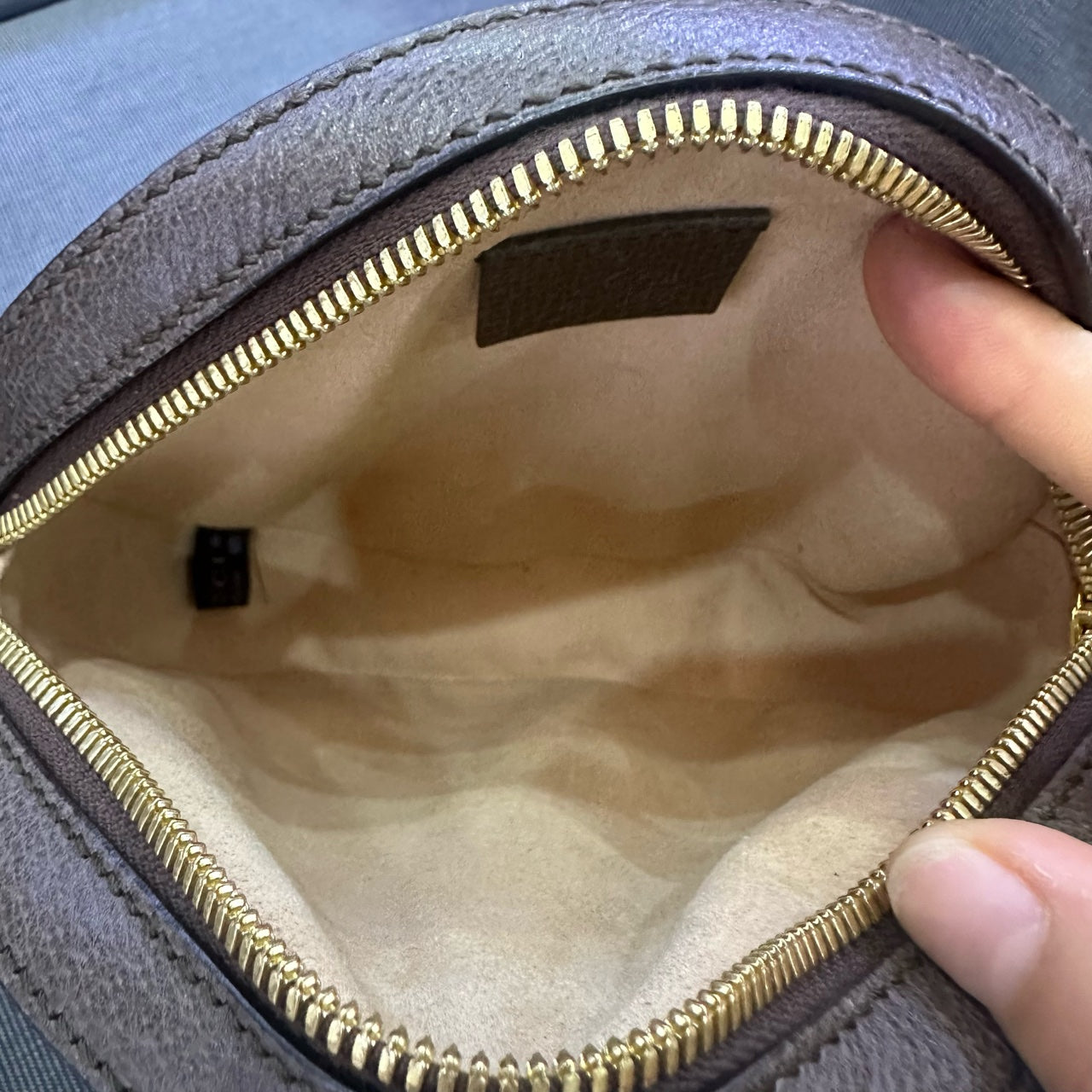 Gucci - Ophidia GG Round Mini Bag - GG Supreme coated canvas with leather trim - Brown - (mini)