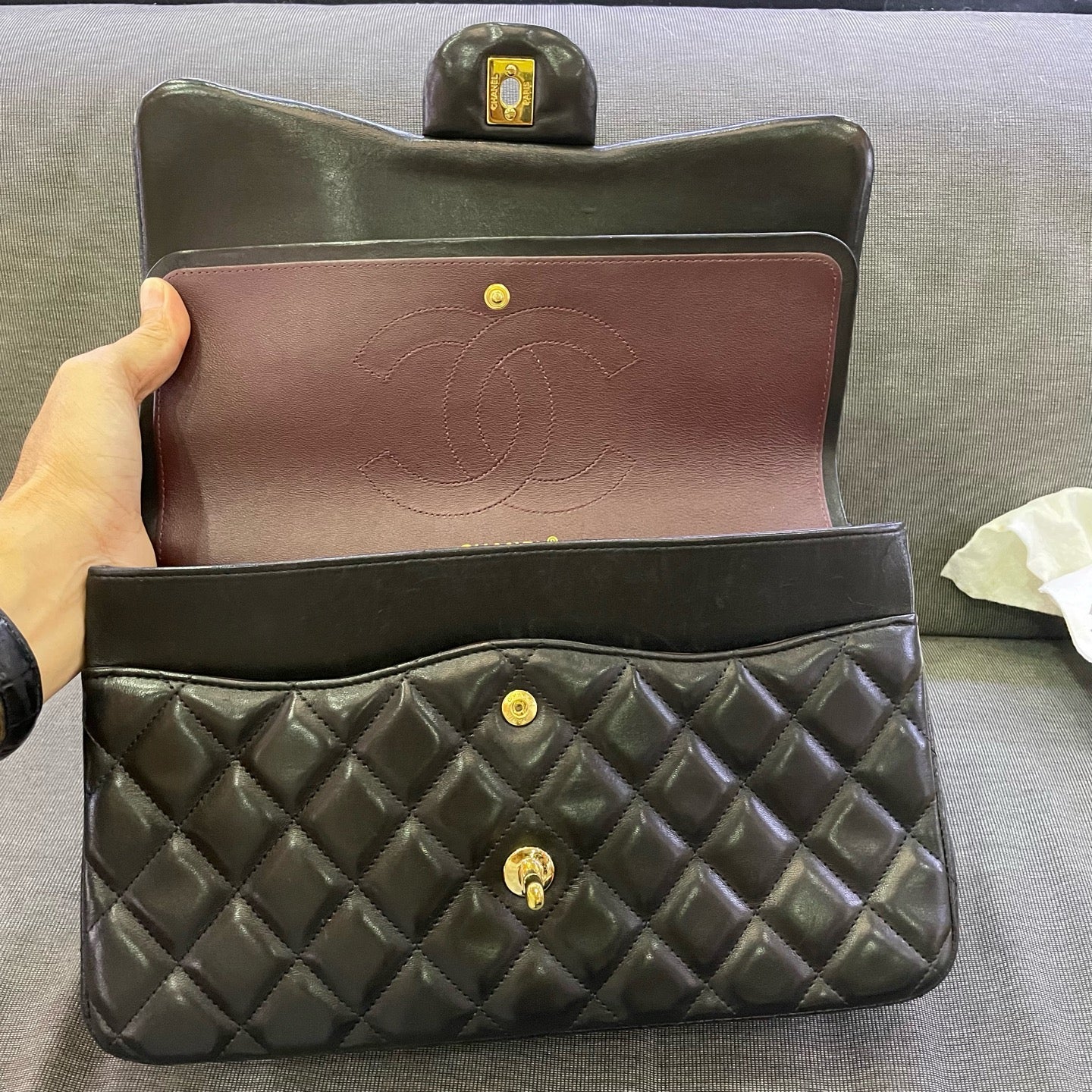 Chanel - Classic Flap Jumbo - Lambskin leather - Black - (large)