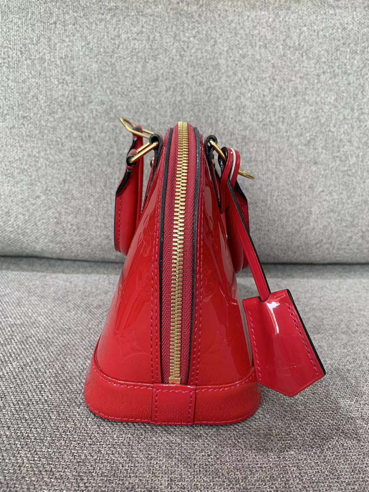 Louis Vuitton - Alma BB - Patent leather - Red - (Mini)