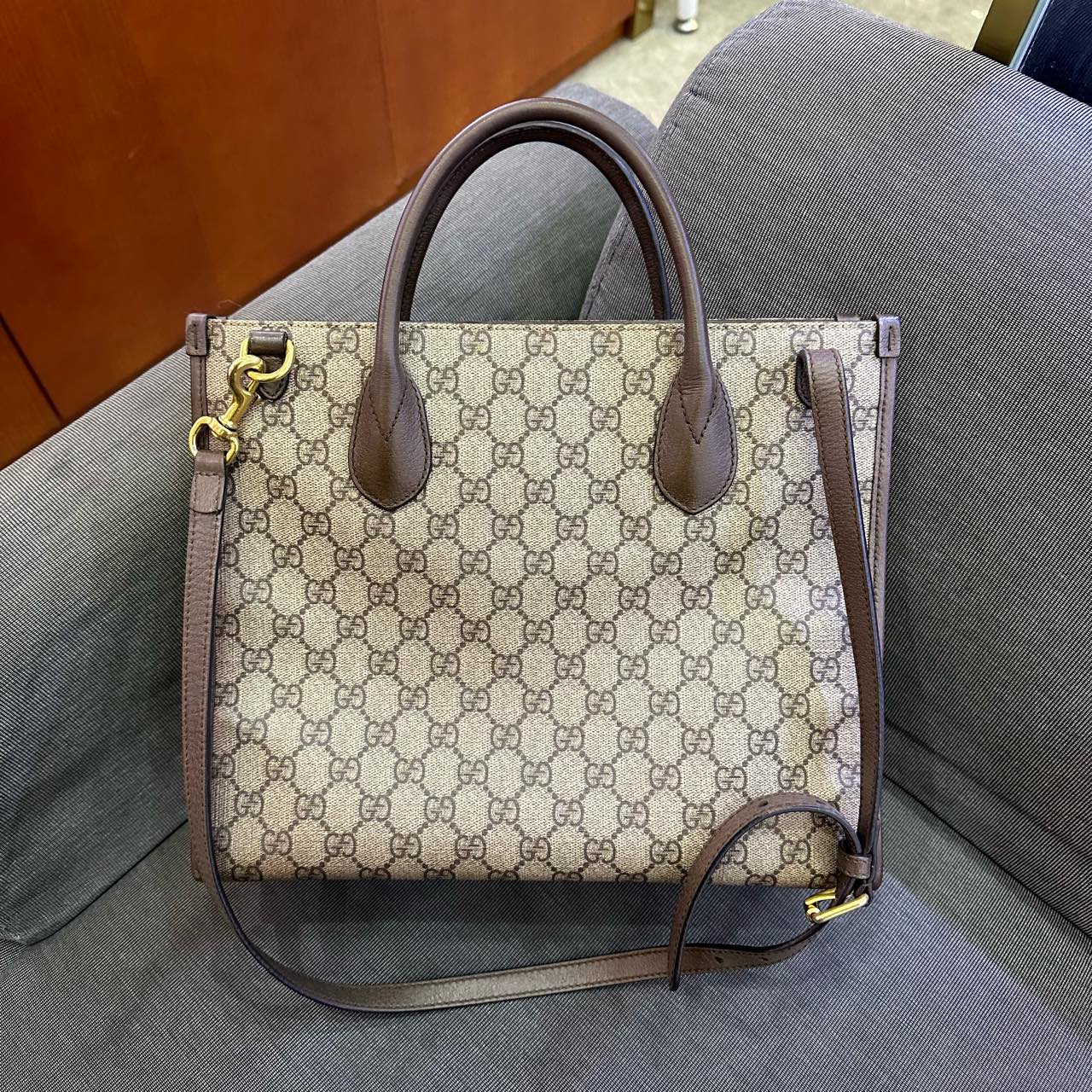 Gucci - Disney Donald Duck Print Tote - GG Supreme coated canvas with leather trim - Brown - (Medium)