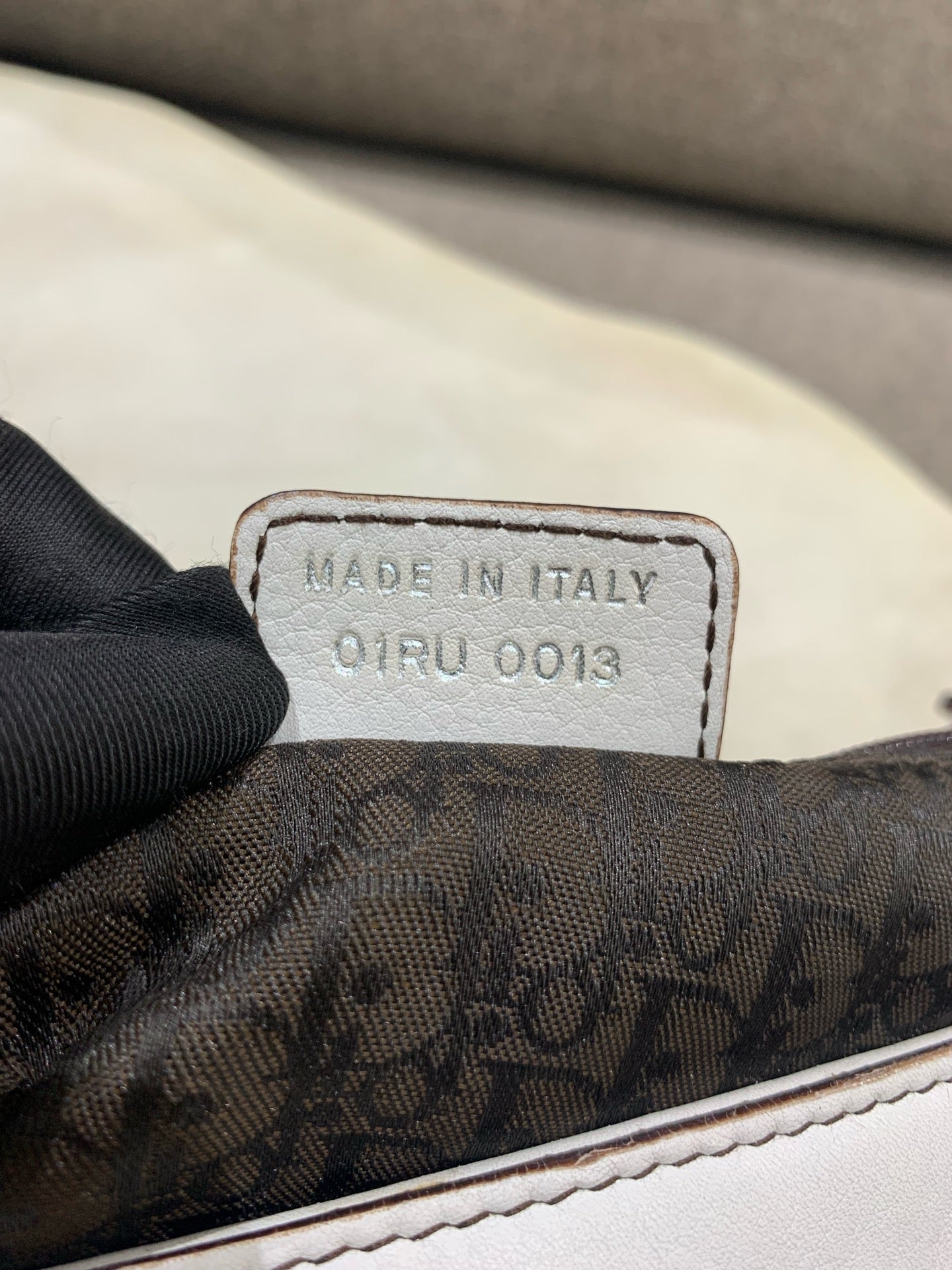 Dior - Saddle Bag - Grained calfskin leather - White - (medium)