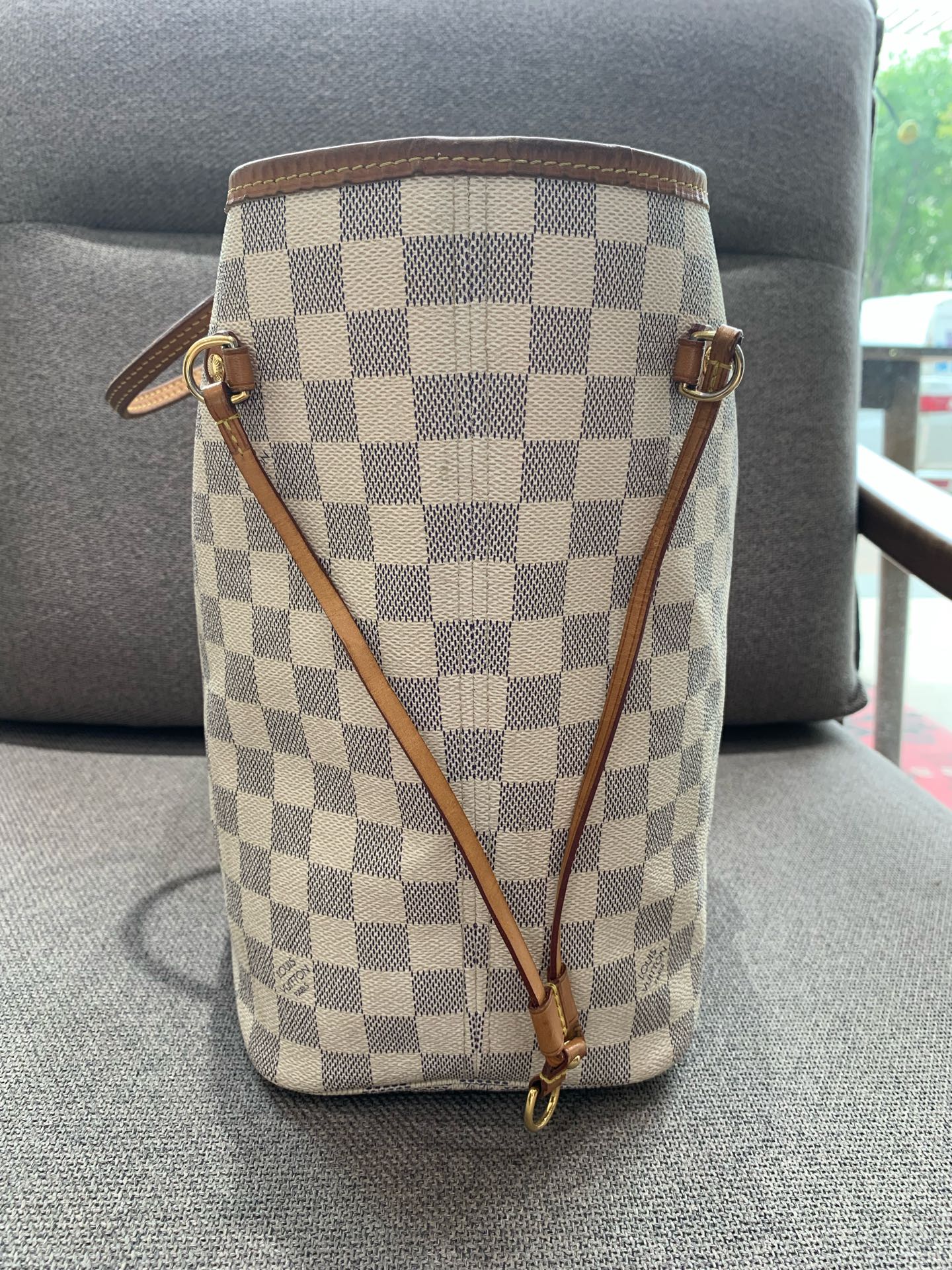 Louis Vuitton - Neverfull MM - Damier Azur coated canvas with natural cowhide leather (Vachetta) trim - White - (Medium)