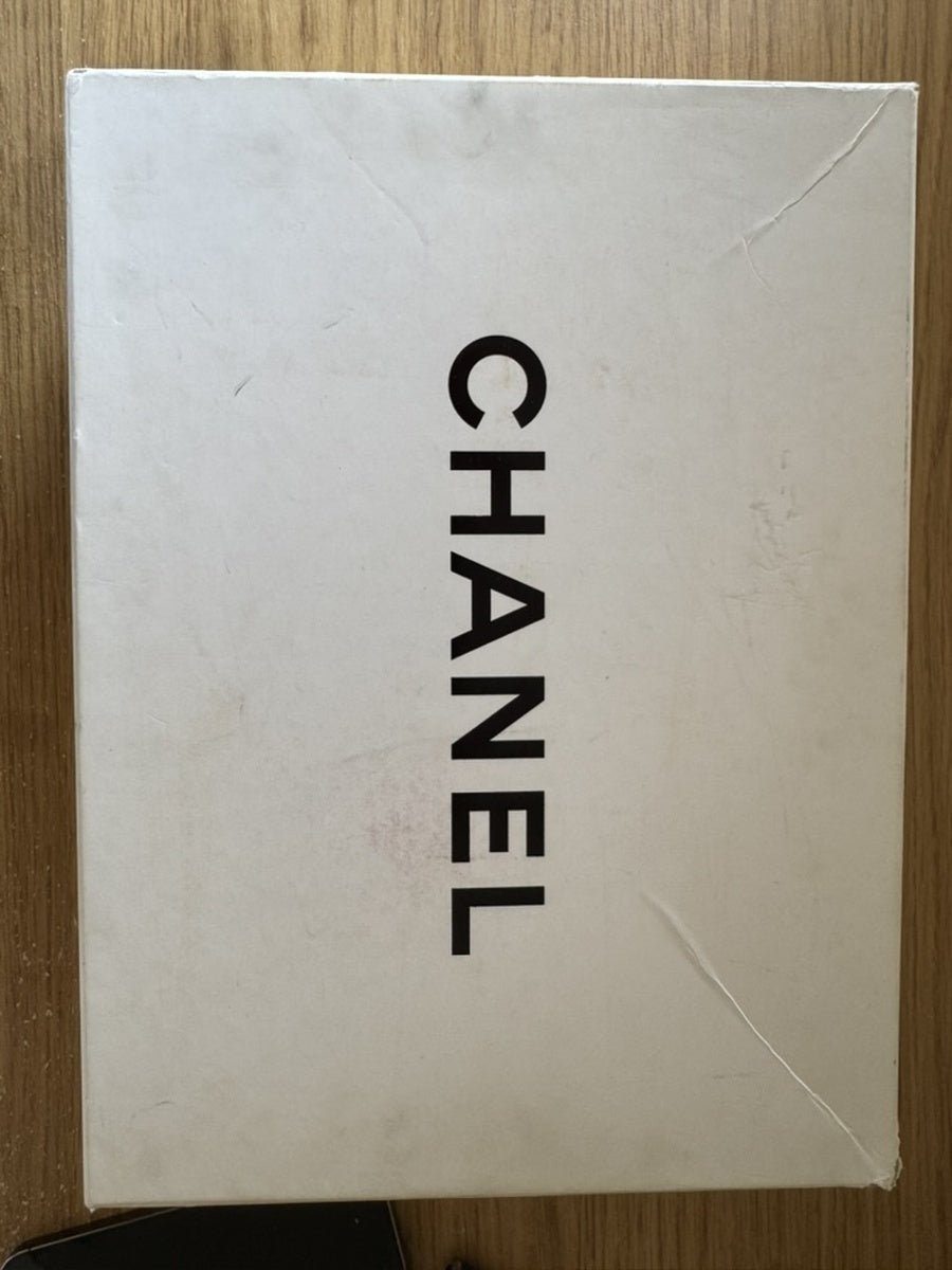 Chanel - Classic Flap Medium - Lambskin leather - Black - (Medium)