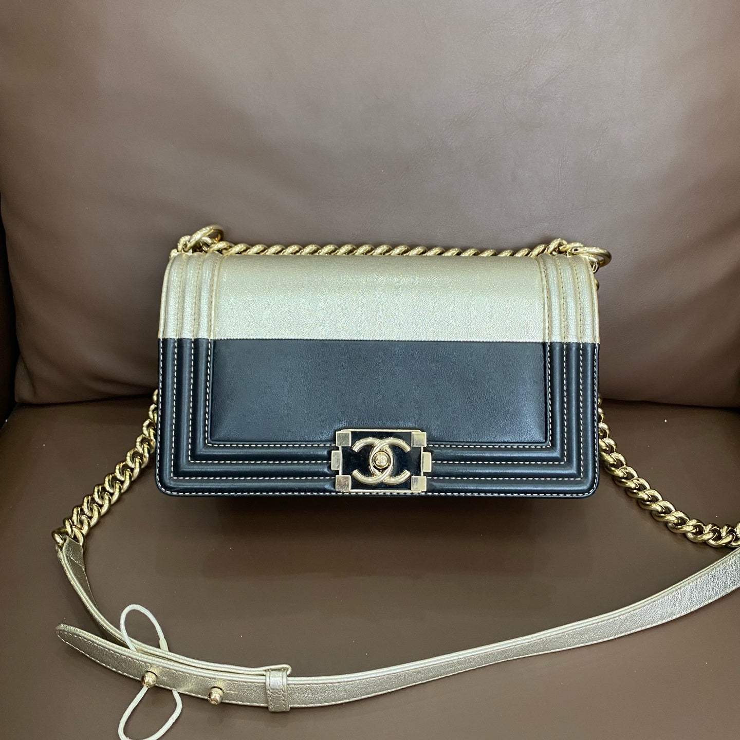 Chanel - Le Boy Medium - Leather - Multicolour - (medium)