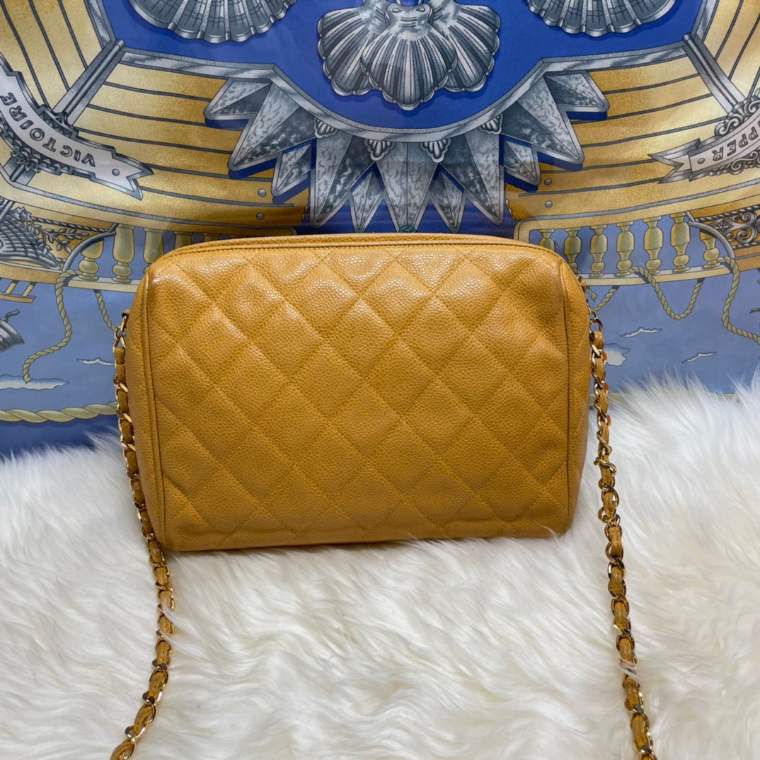 Chanel - Vintage Camera Bag - Pebbled leather - Beige - (medium)