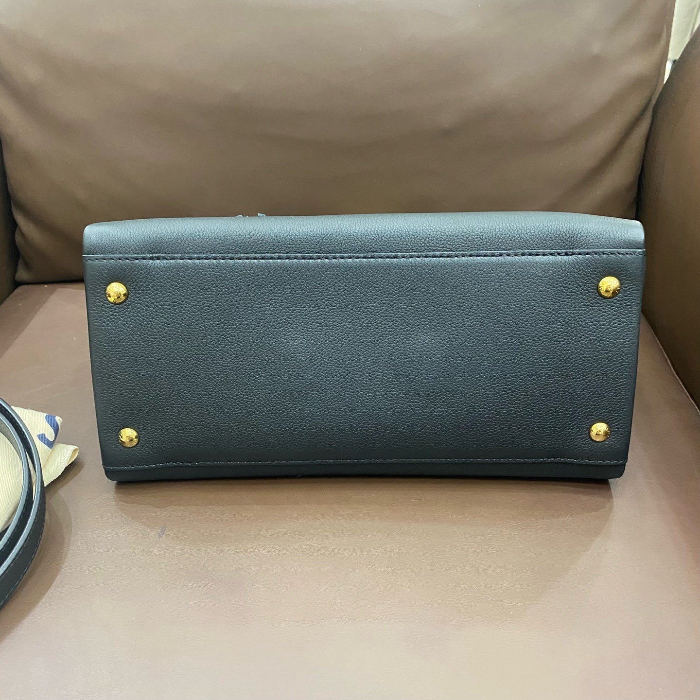Louis Vuitton - Lockmeto - Leather - Black - (medium)