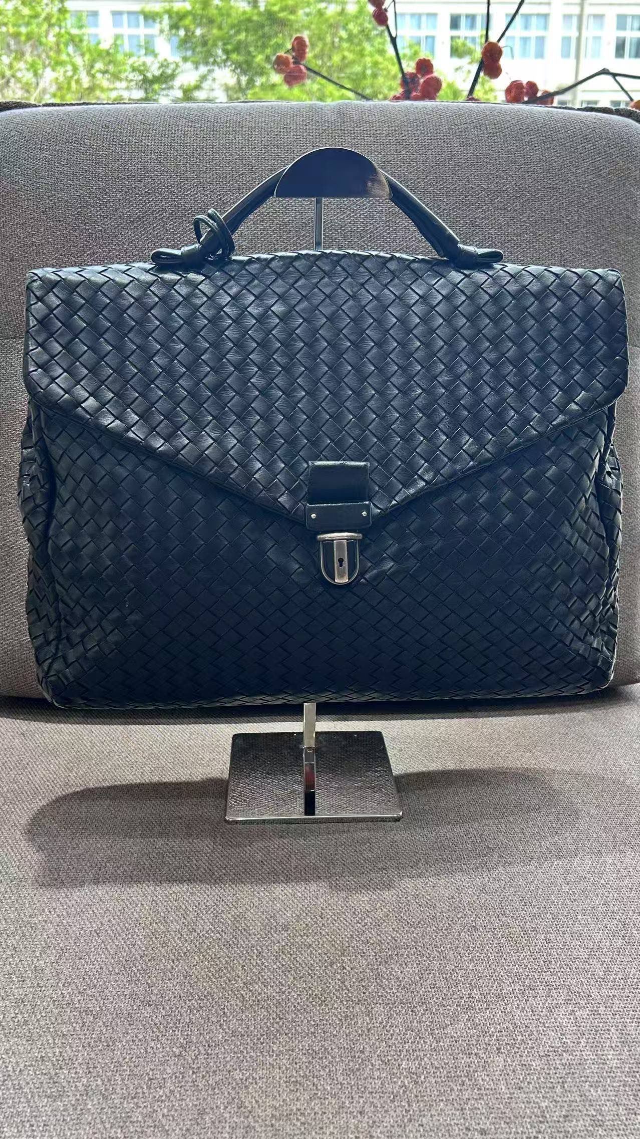 Bottega Veneta - Intrecciato Briefcase - Leather - Black - (Medium)